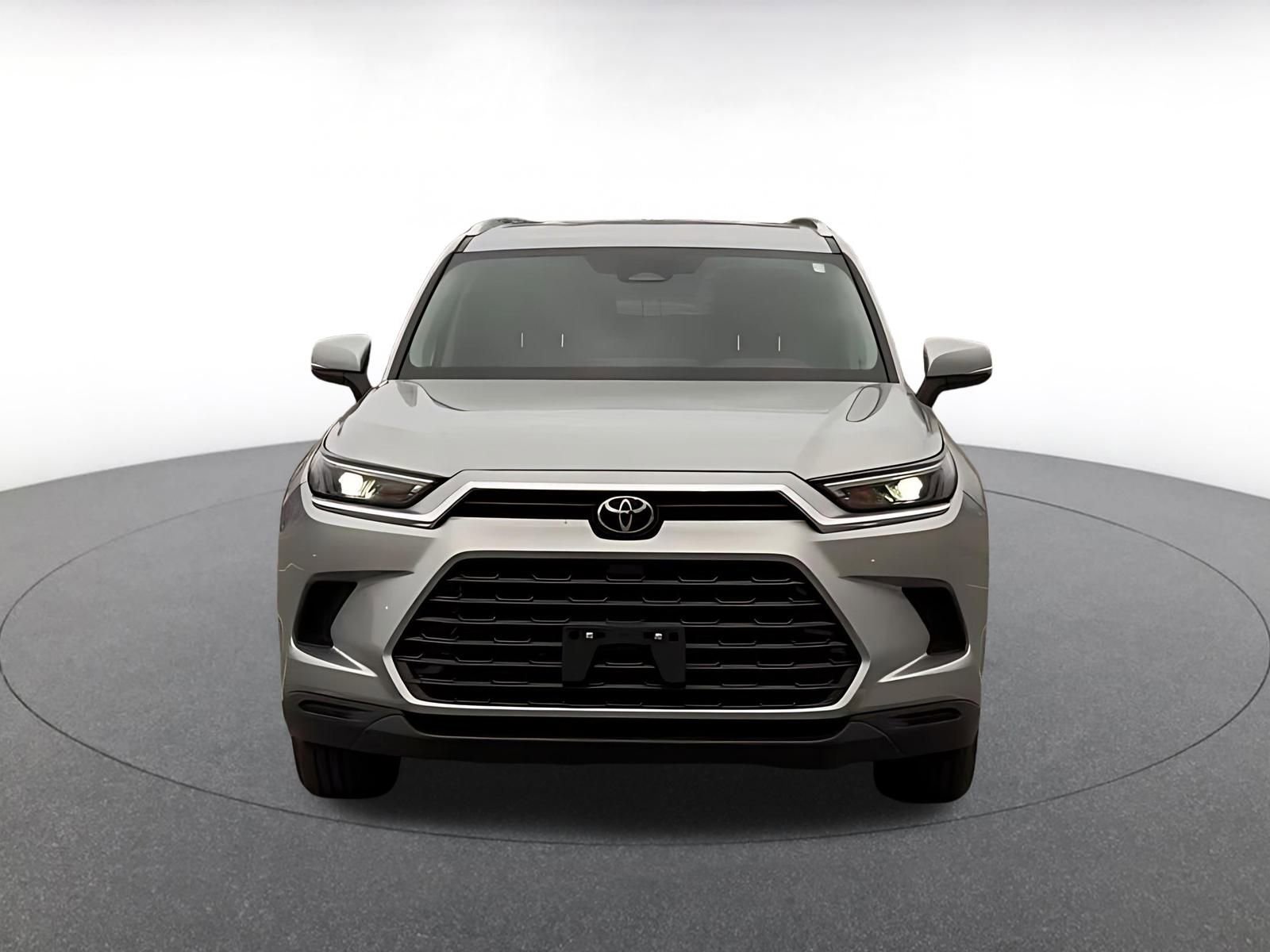 Thumbnail: 2025 Toyota Grand Highlander - 4