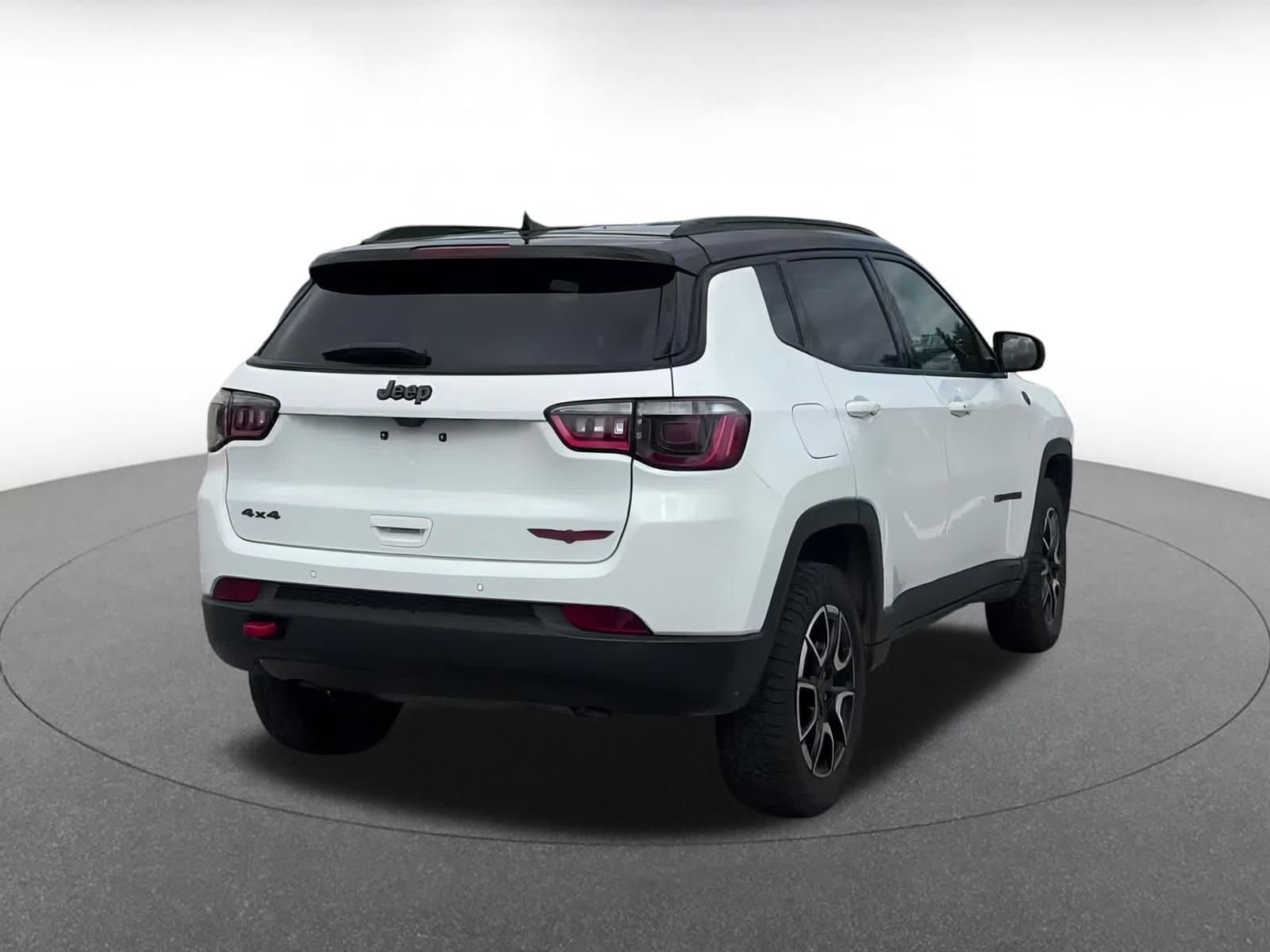 Thumbnail: 2025 Jeep Compass - 14