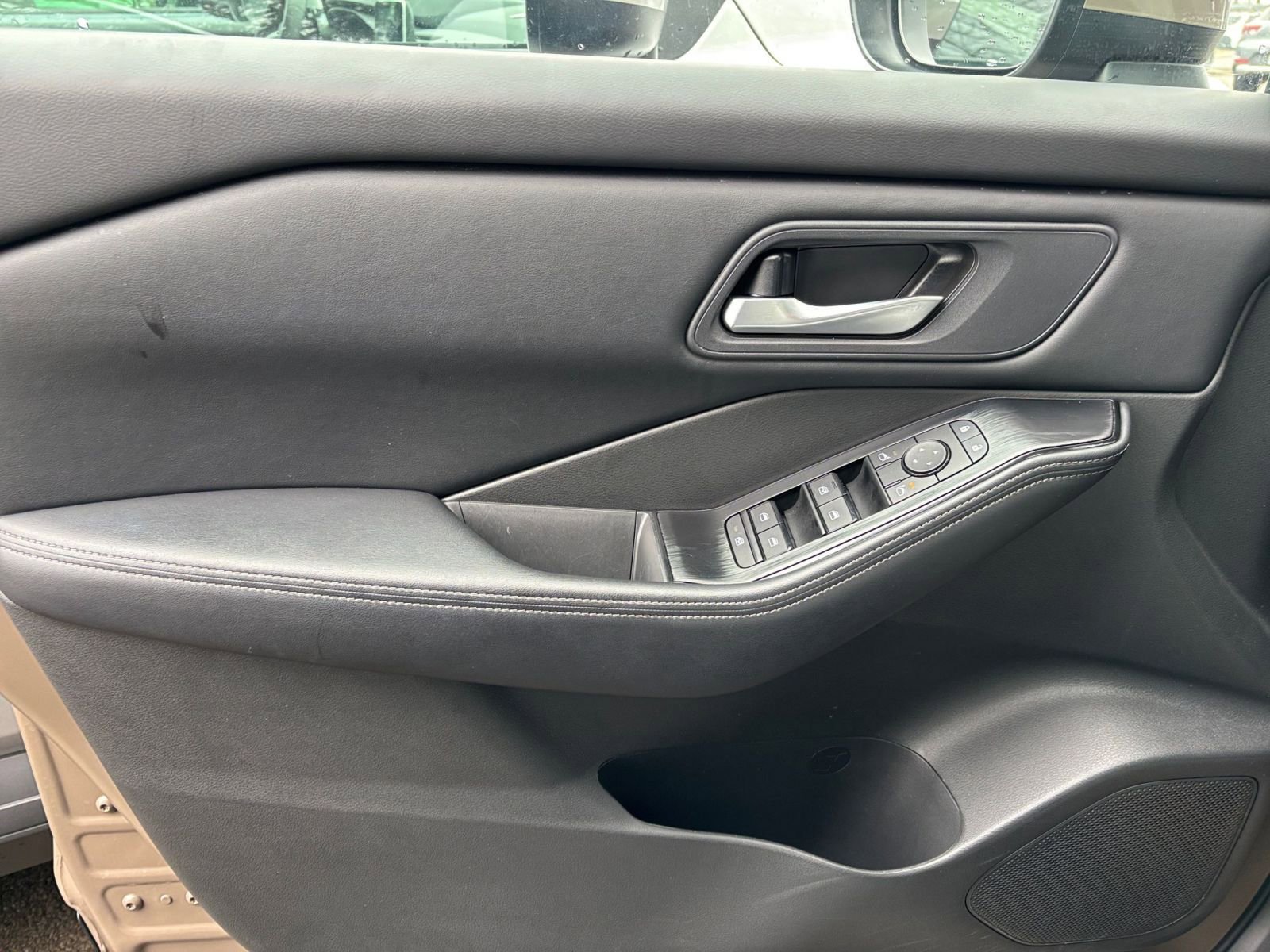 Thumbnail: 2025 Nissan Rogue - 18