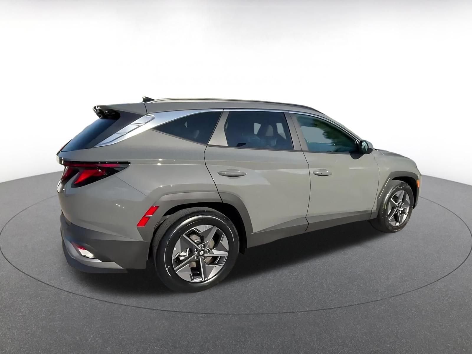Thumbnail: 2026 Hyundai Tucson - 14