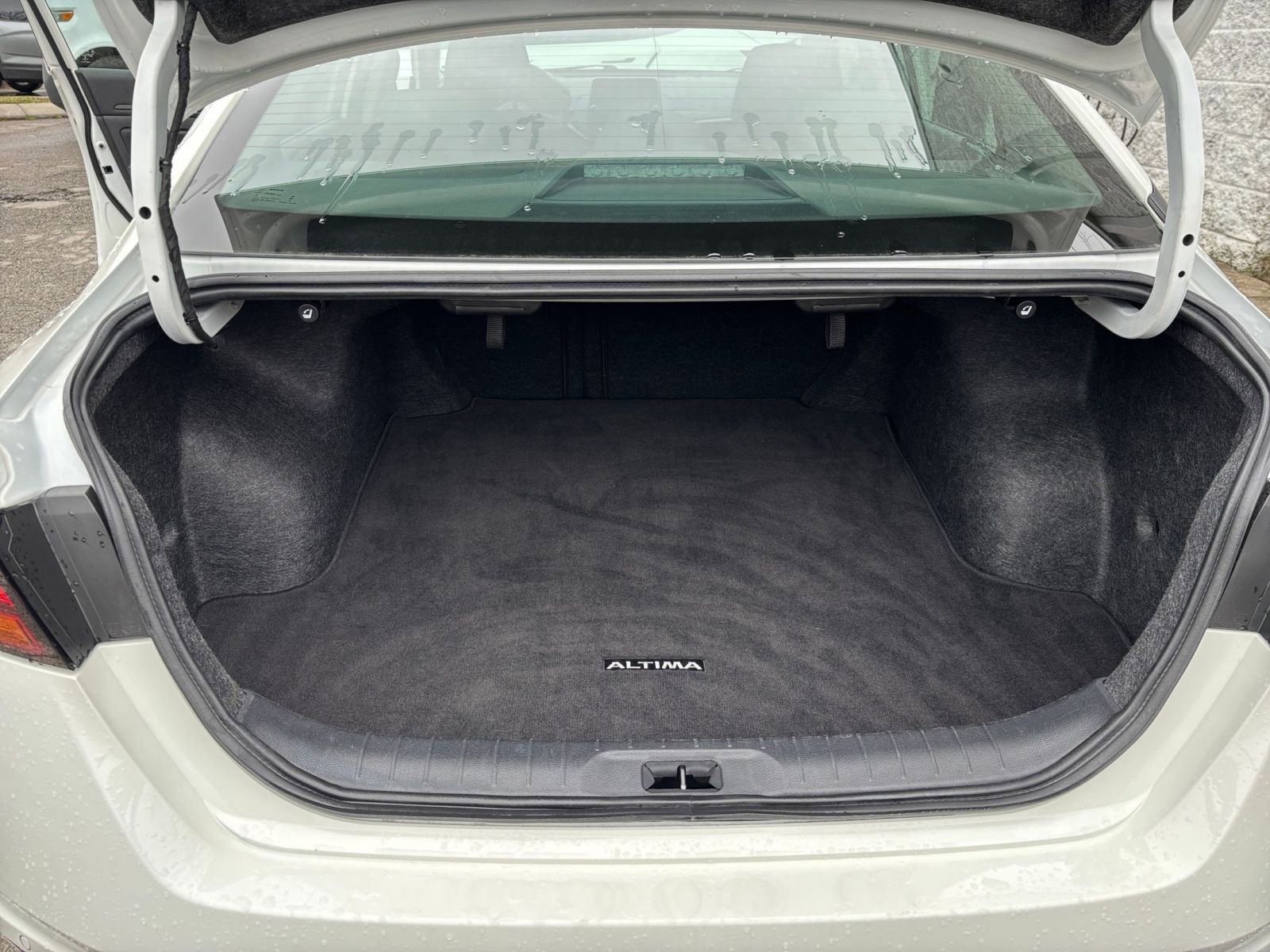 Thumbnail: 2025 Nissan Altima - 30