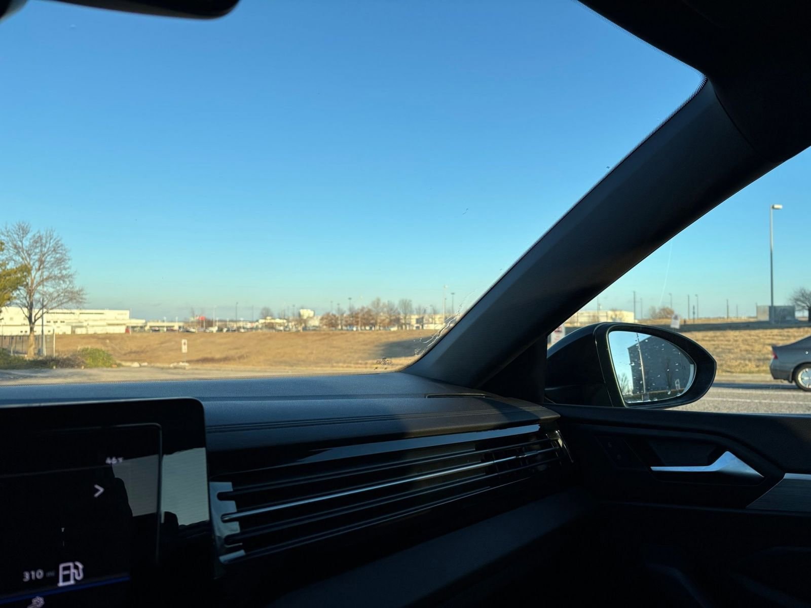 Thumbnail: 2025 Volkswagen Jetta - 33