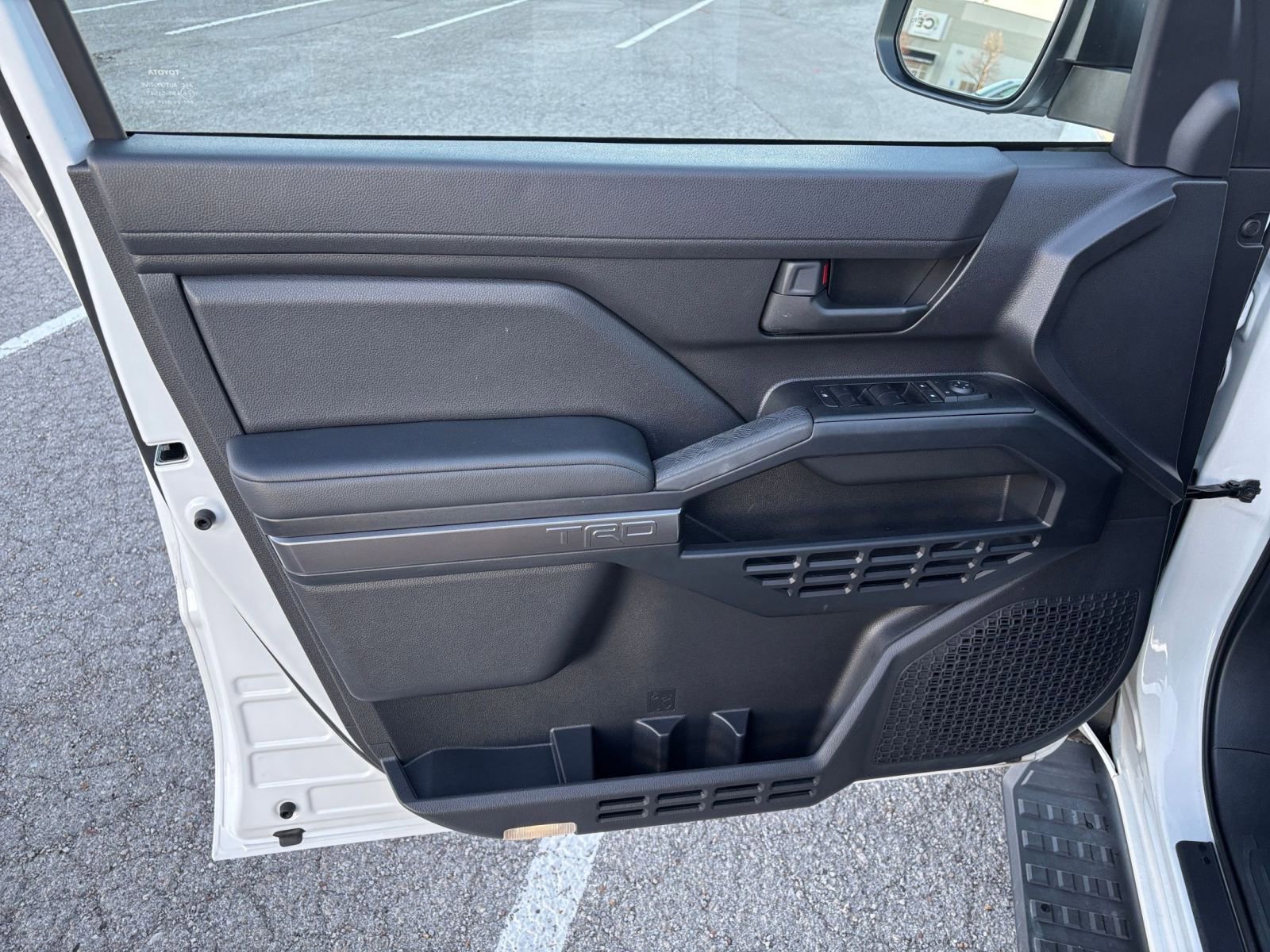 Thumbnail: 2025 Toyota 4Runner - 20