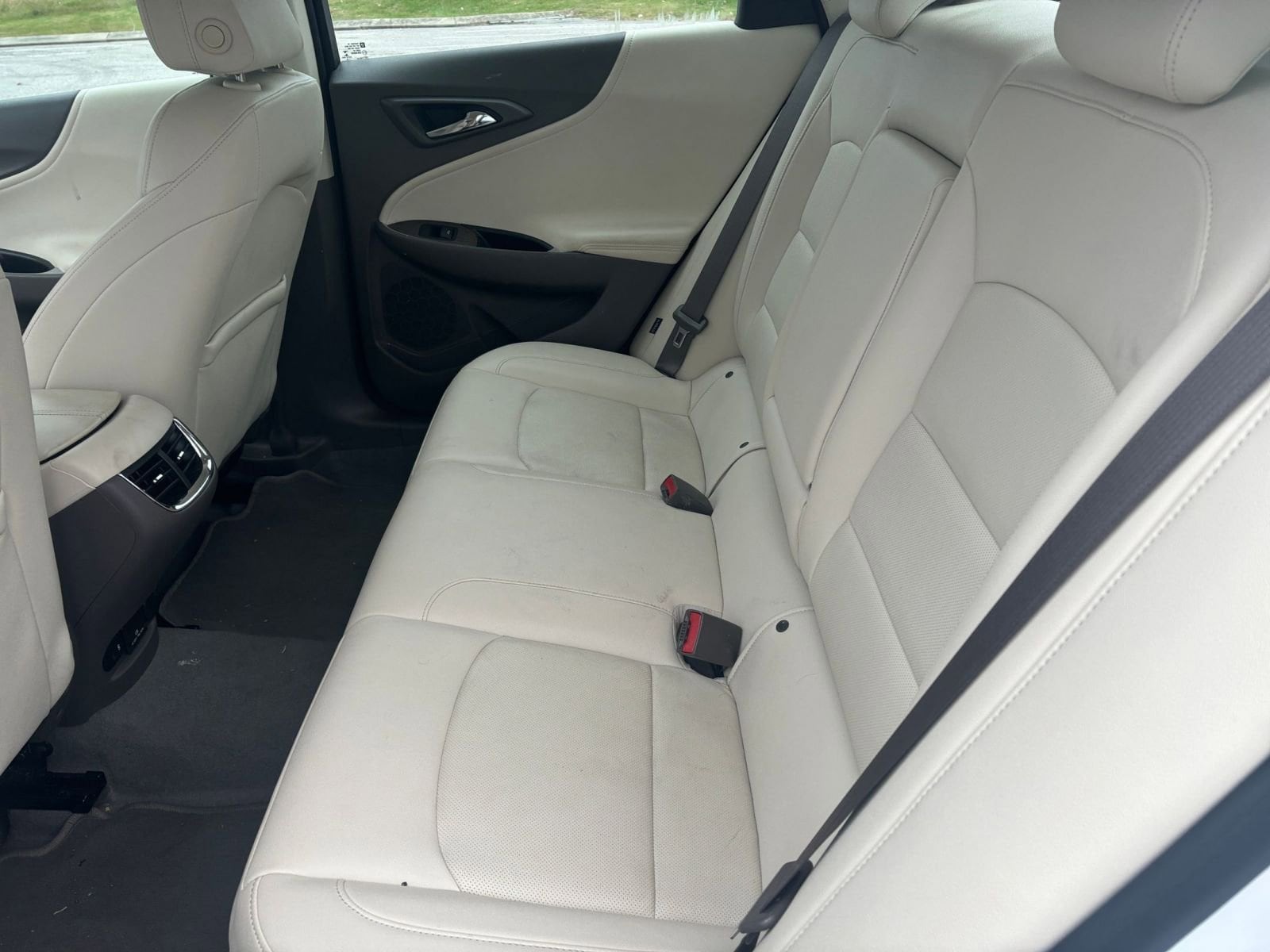 Thumbnail: 2024 Chevrolet Malibu - 25