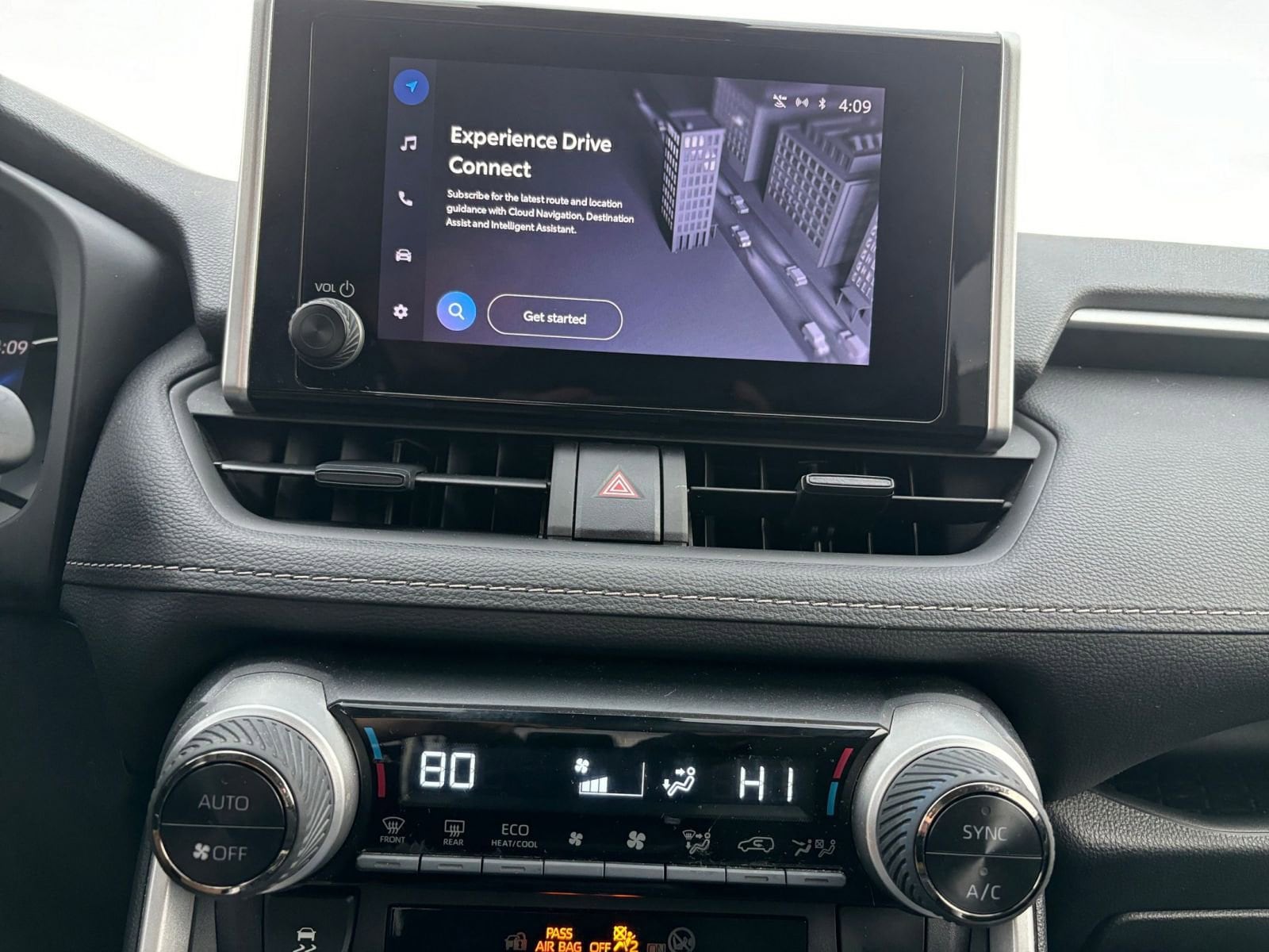 Thumbnail: 2025 Toyota RAV4 - 18