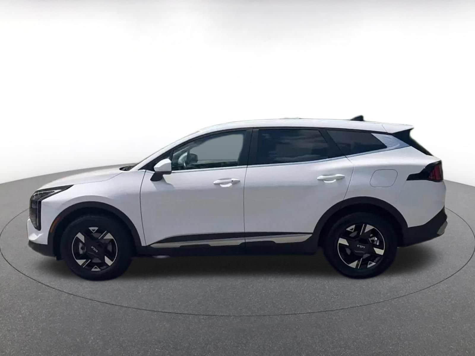 Thumbnail: 2026 Kia Sportage - 9