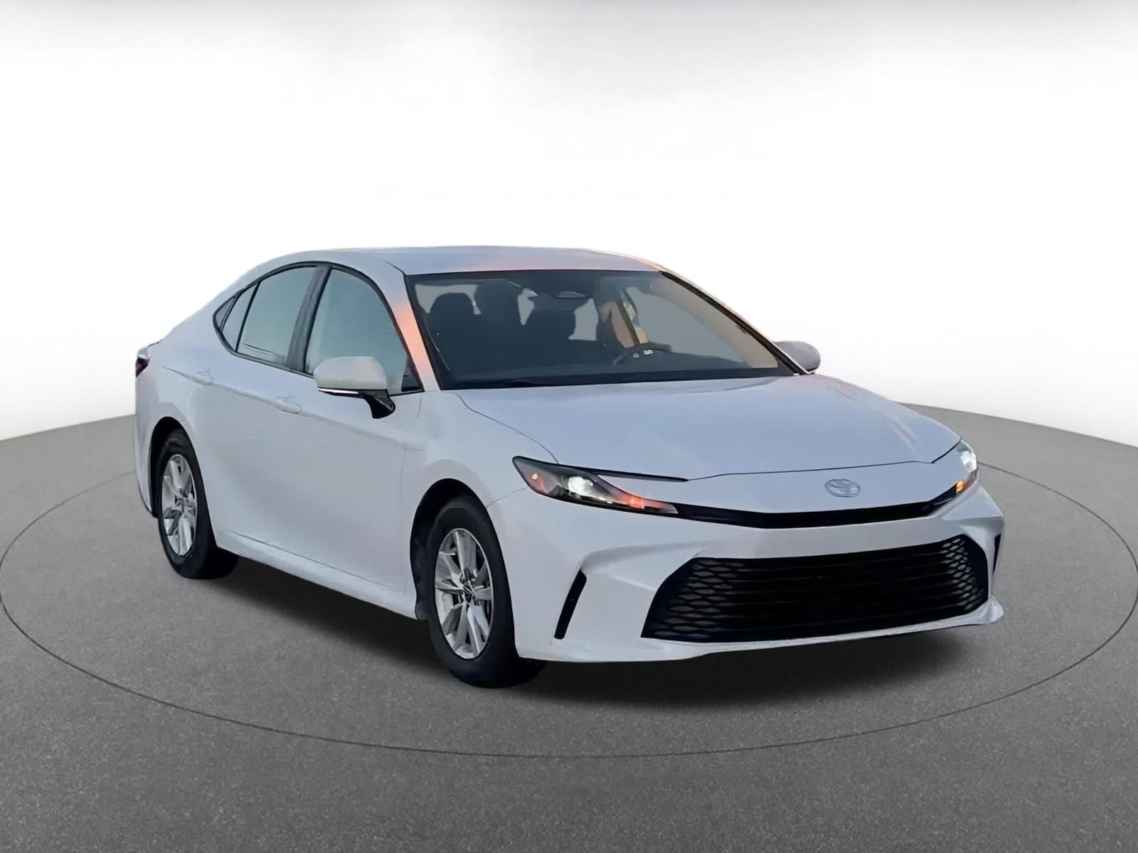 Thumbnail: 2025 Toyota Camry - 3