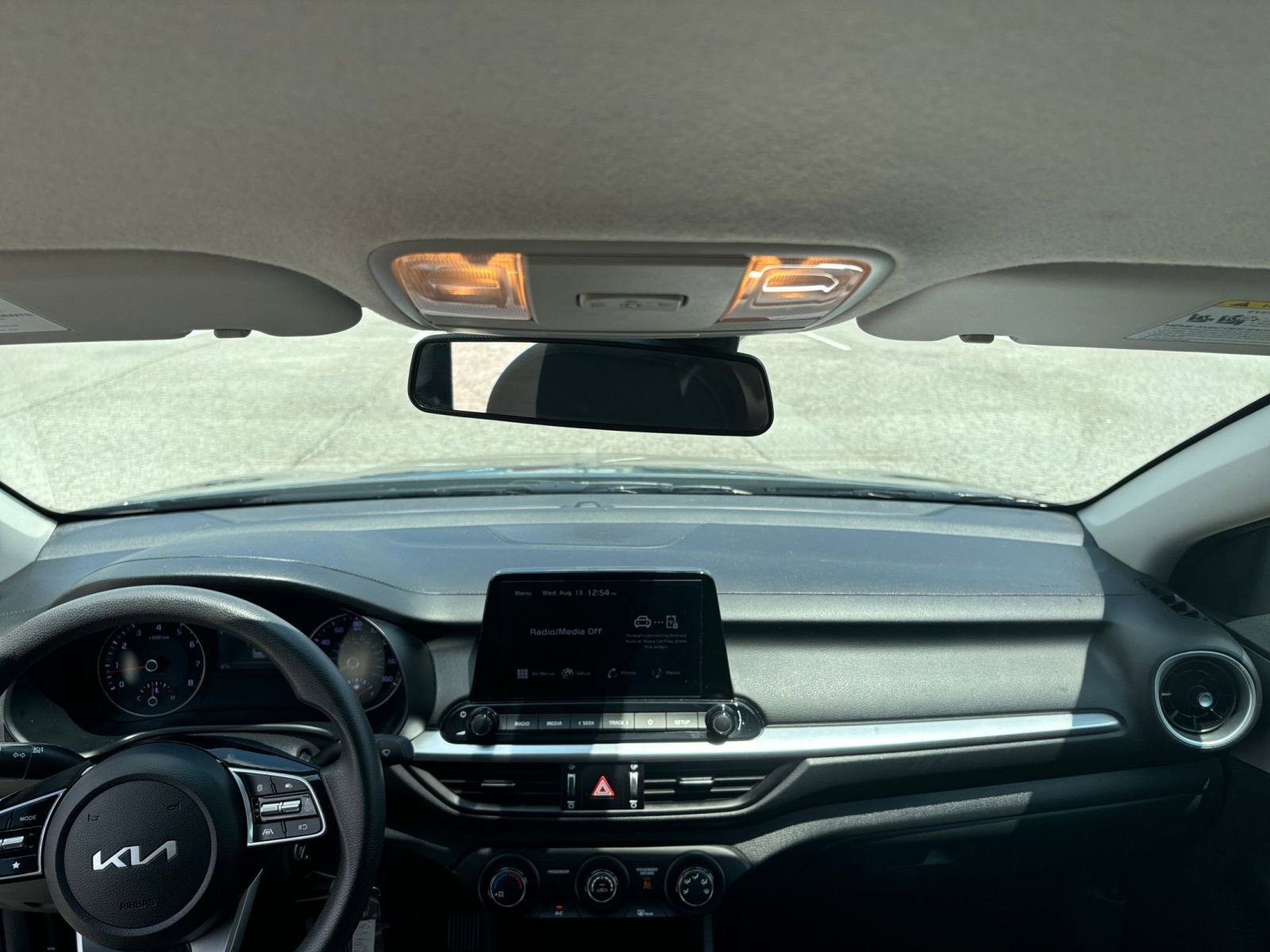 Thumbnail: 2024 Kia Forte - 32