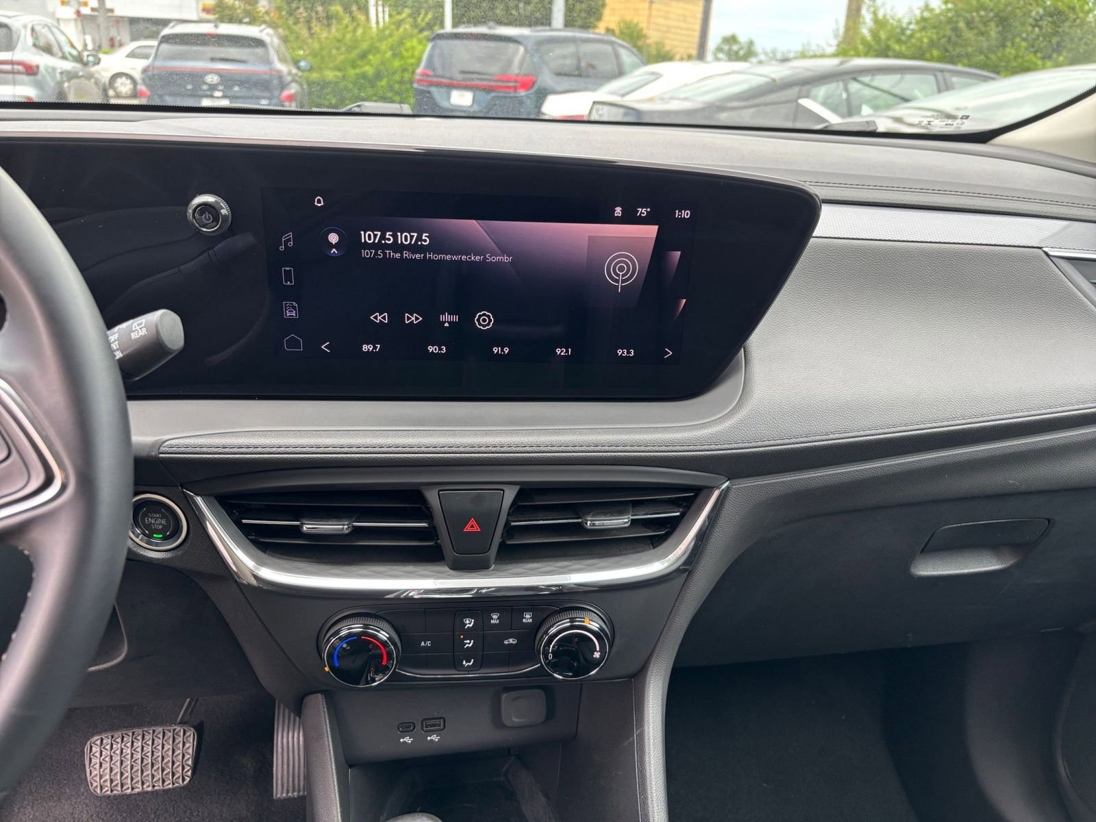 Thumbnail: 2025 Buick Encore GX - 17