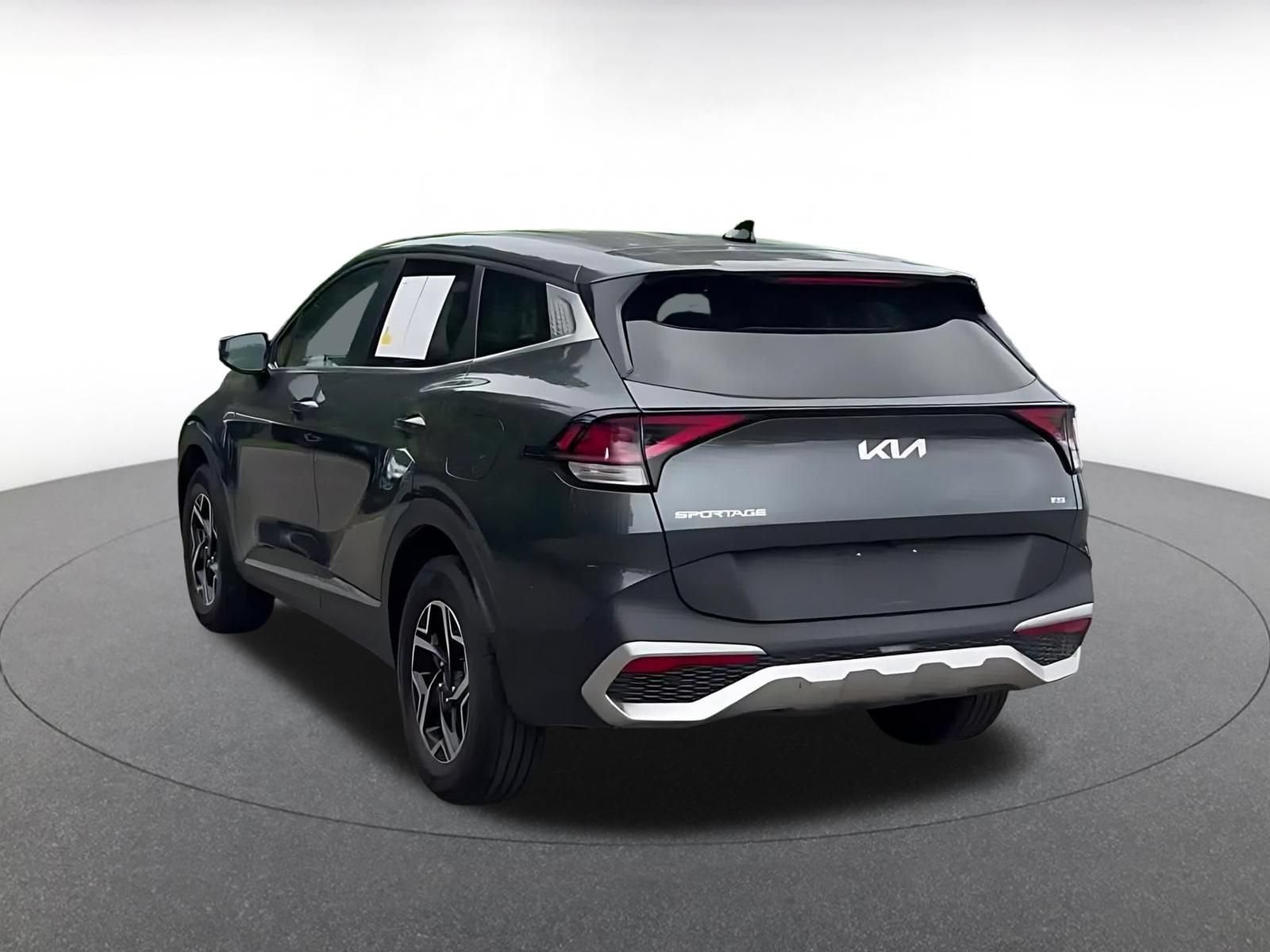 Thumbnail: 2024 Kia Sportage - 11