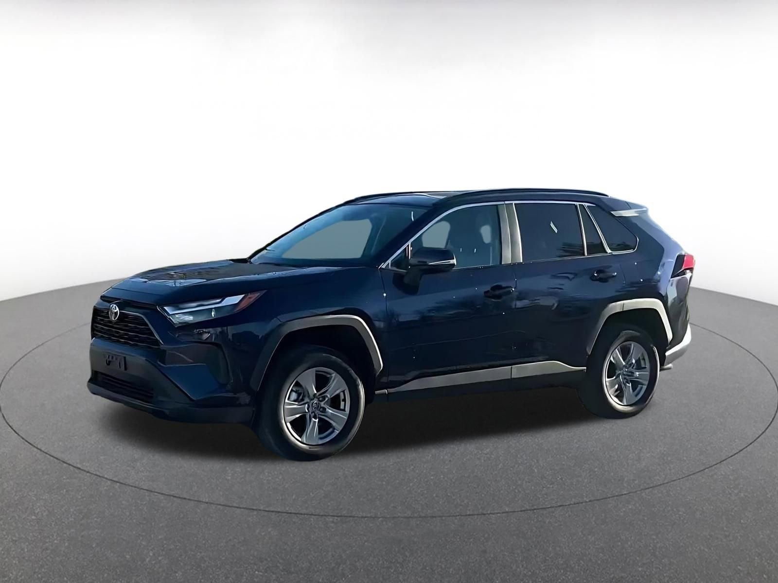 Thumbnail: 2025 Toyota RAV4 - 7