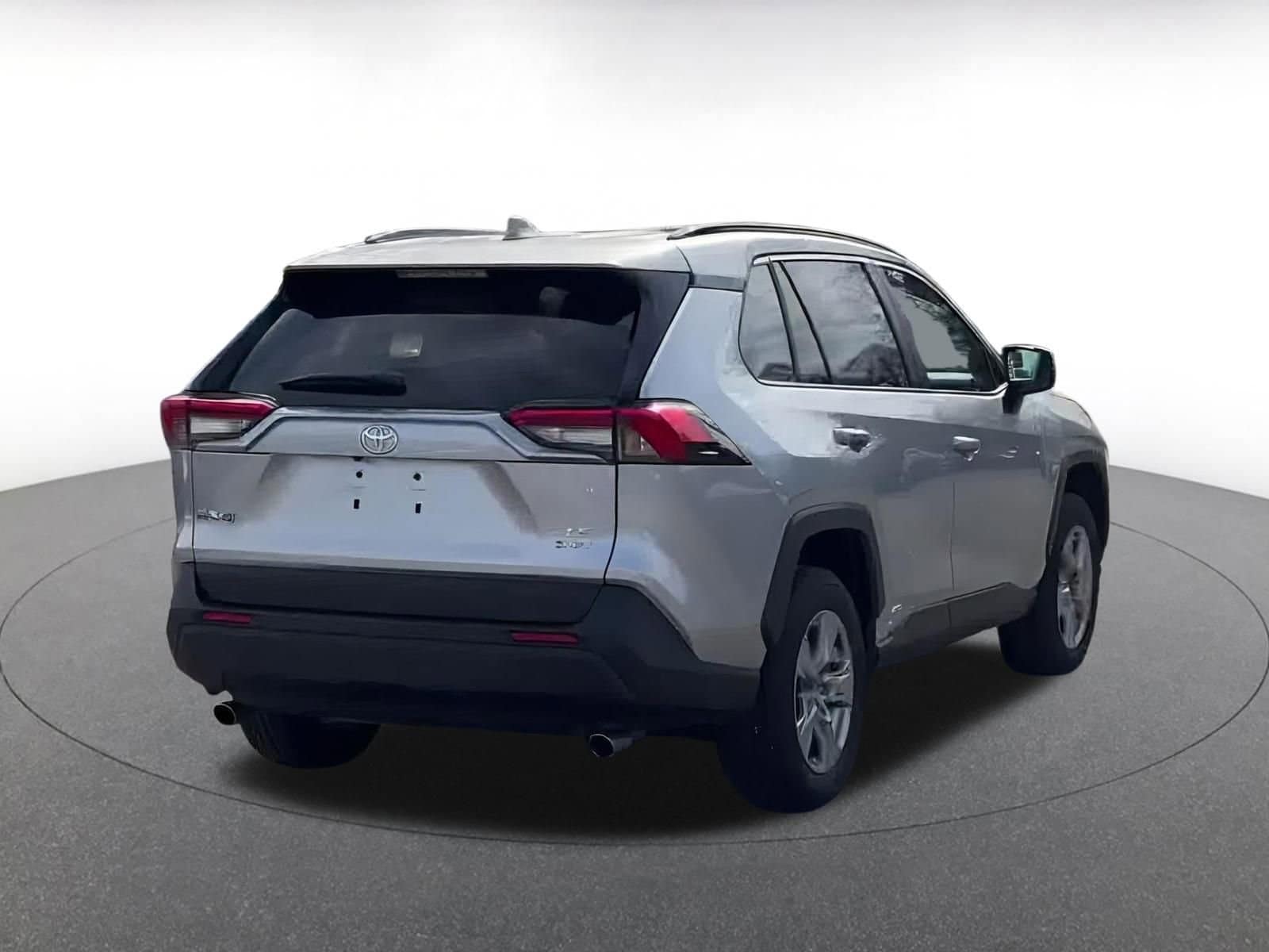 Thumbnail: 2025 Toyota RAV4 - 14