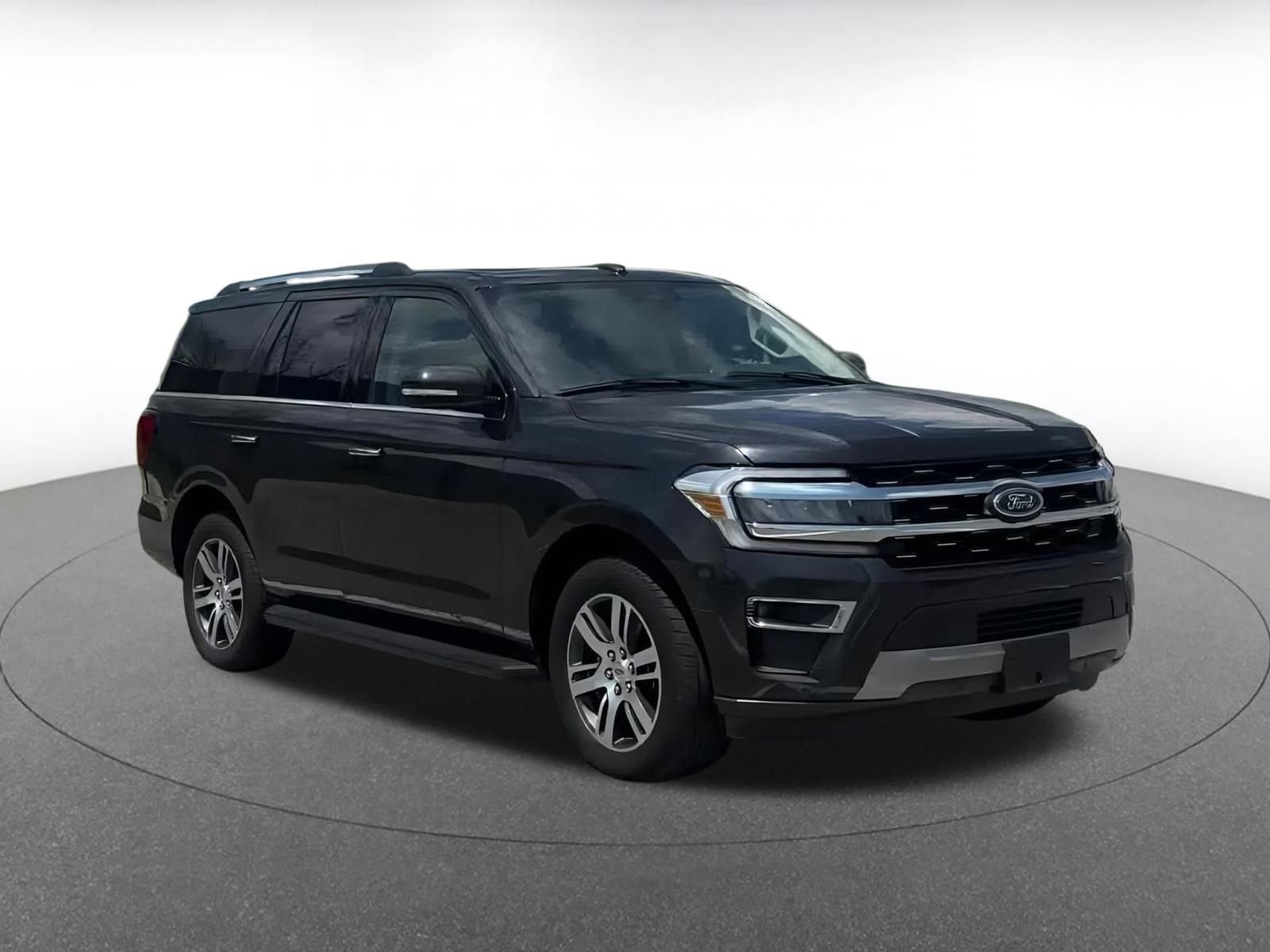 Thumbnail: 2024 Ford Expedition - 3