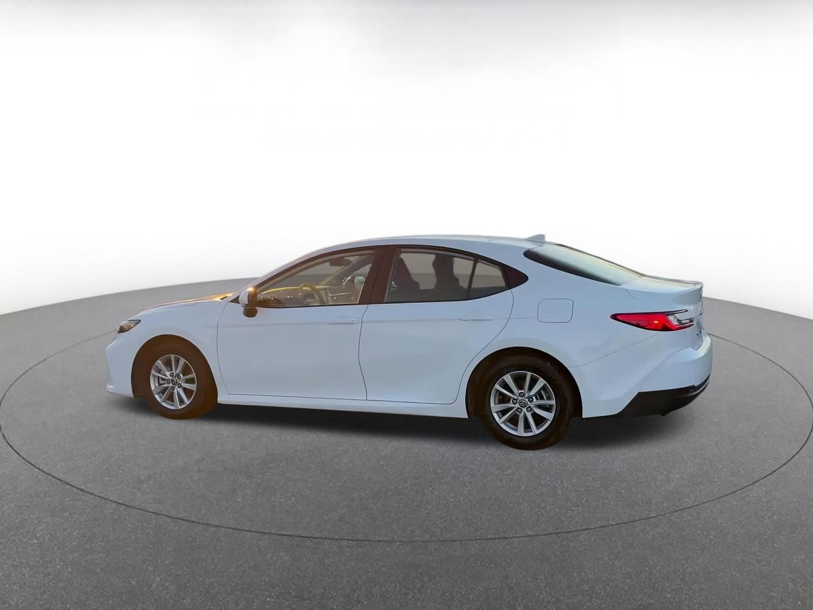 Thumbnail: 2025 Toyota Camry - 10