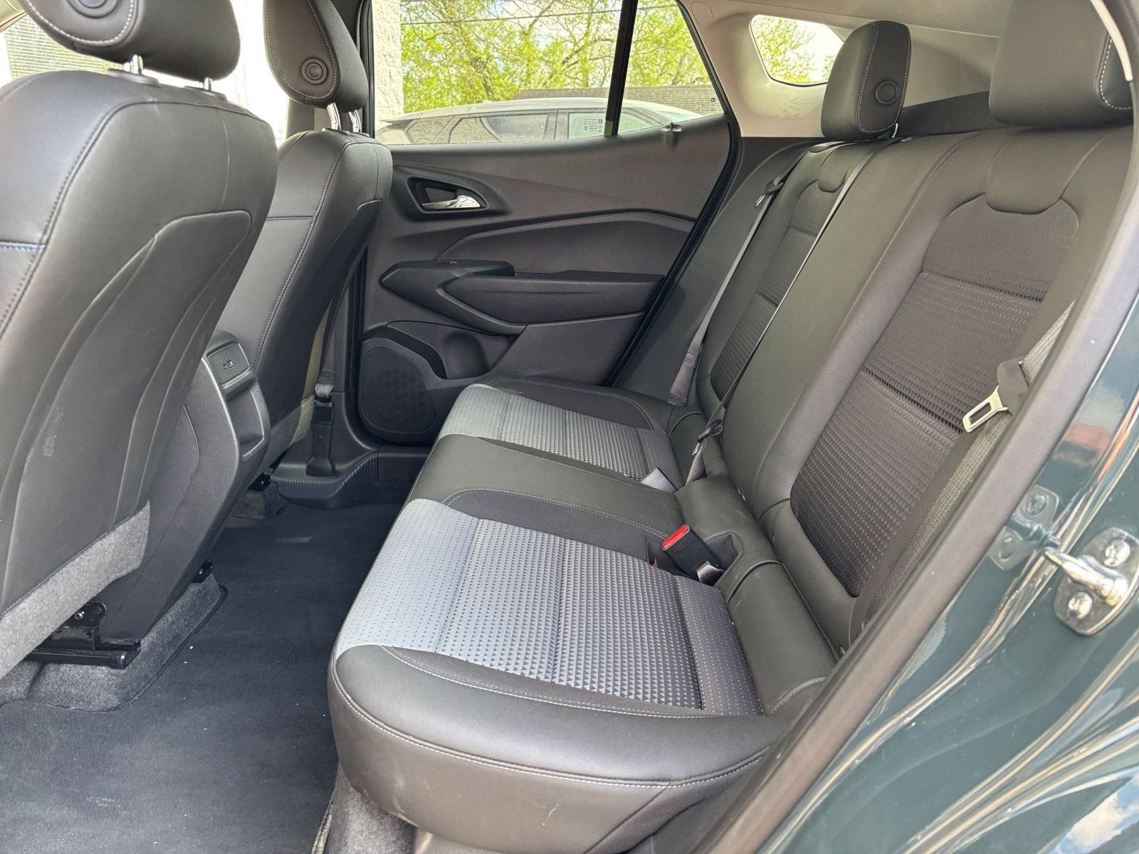 Thumbnail: 2025 Chevrolet Trax - 24