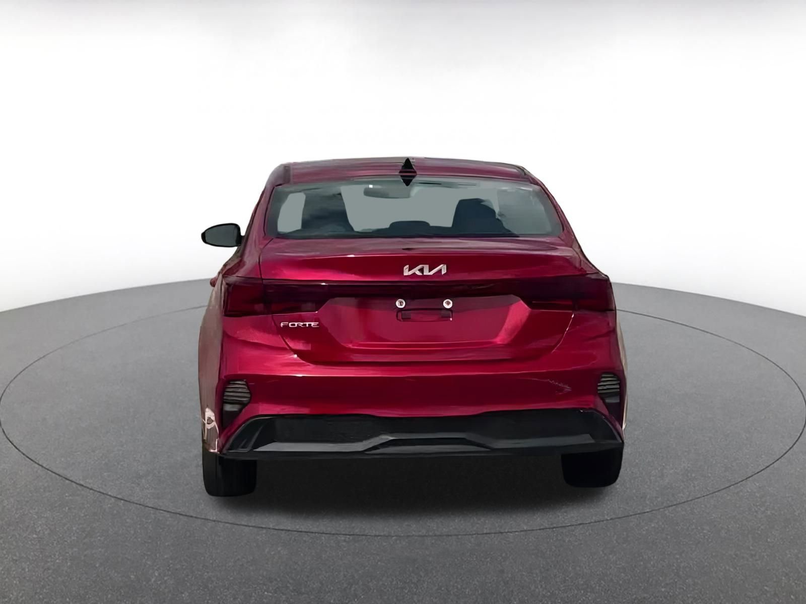 Thumbnail: 2024 Kia Forte - 11