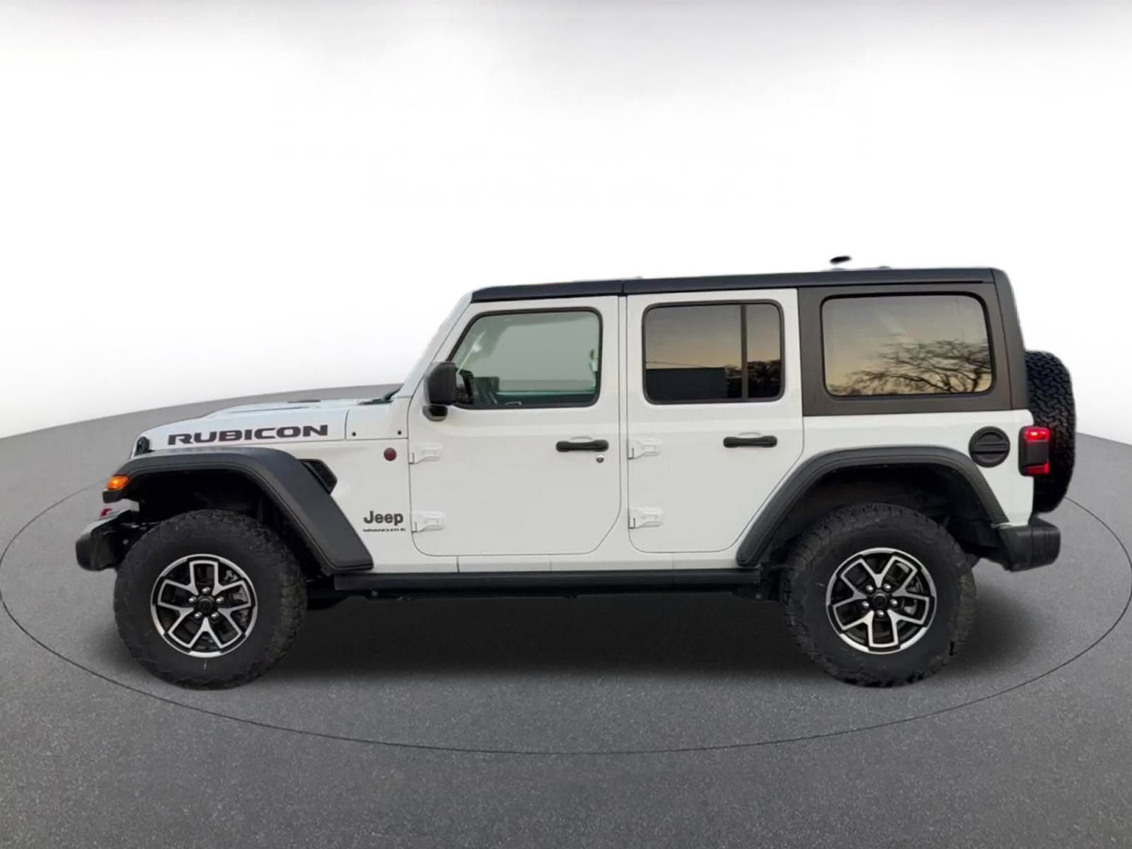 Thumbnail: 2025 Jeep Wrangler - 9