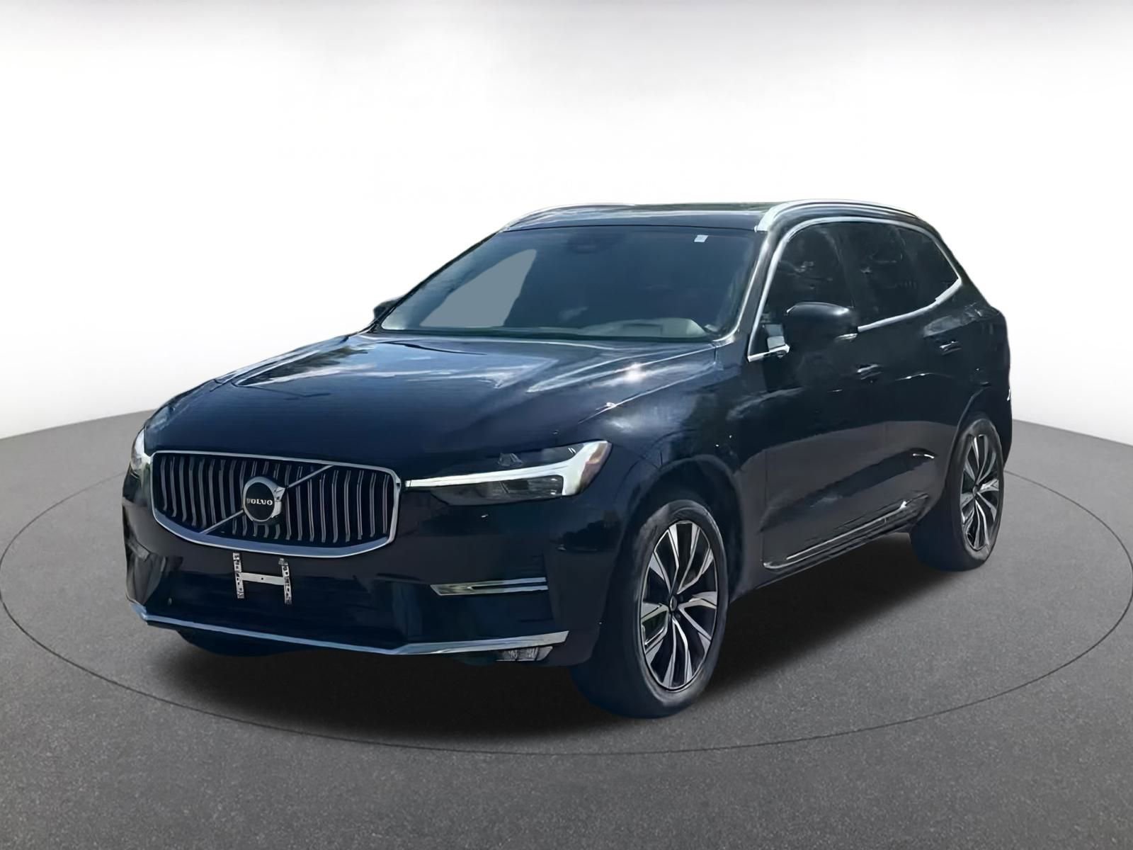 Thumbnail: 2023 Volvo XC60 - 7