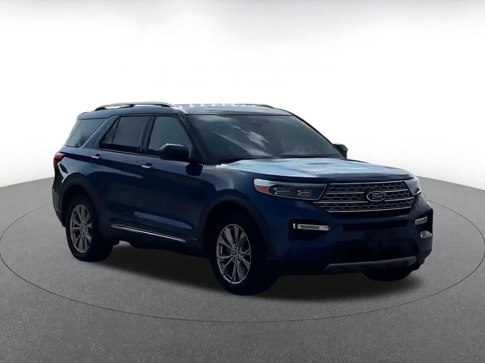 Thumbnail: 2023 Ford Explorer - 3