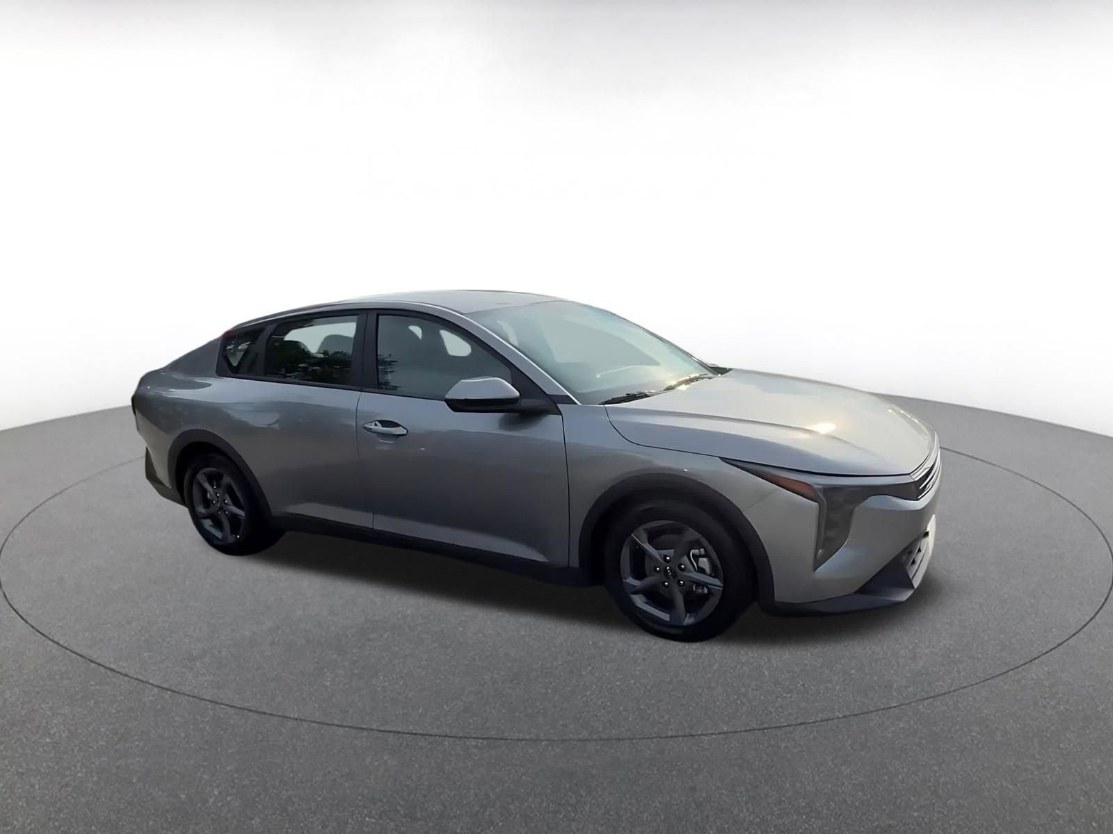 Thumbnail: 2025 Kia K4 - 2