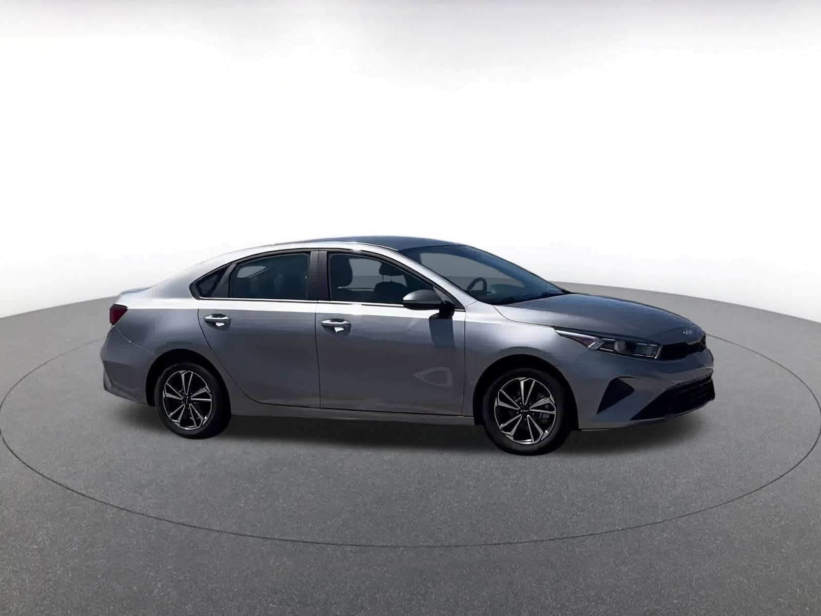 Thumbnail: 2024 Kia Forte - 2