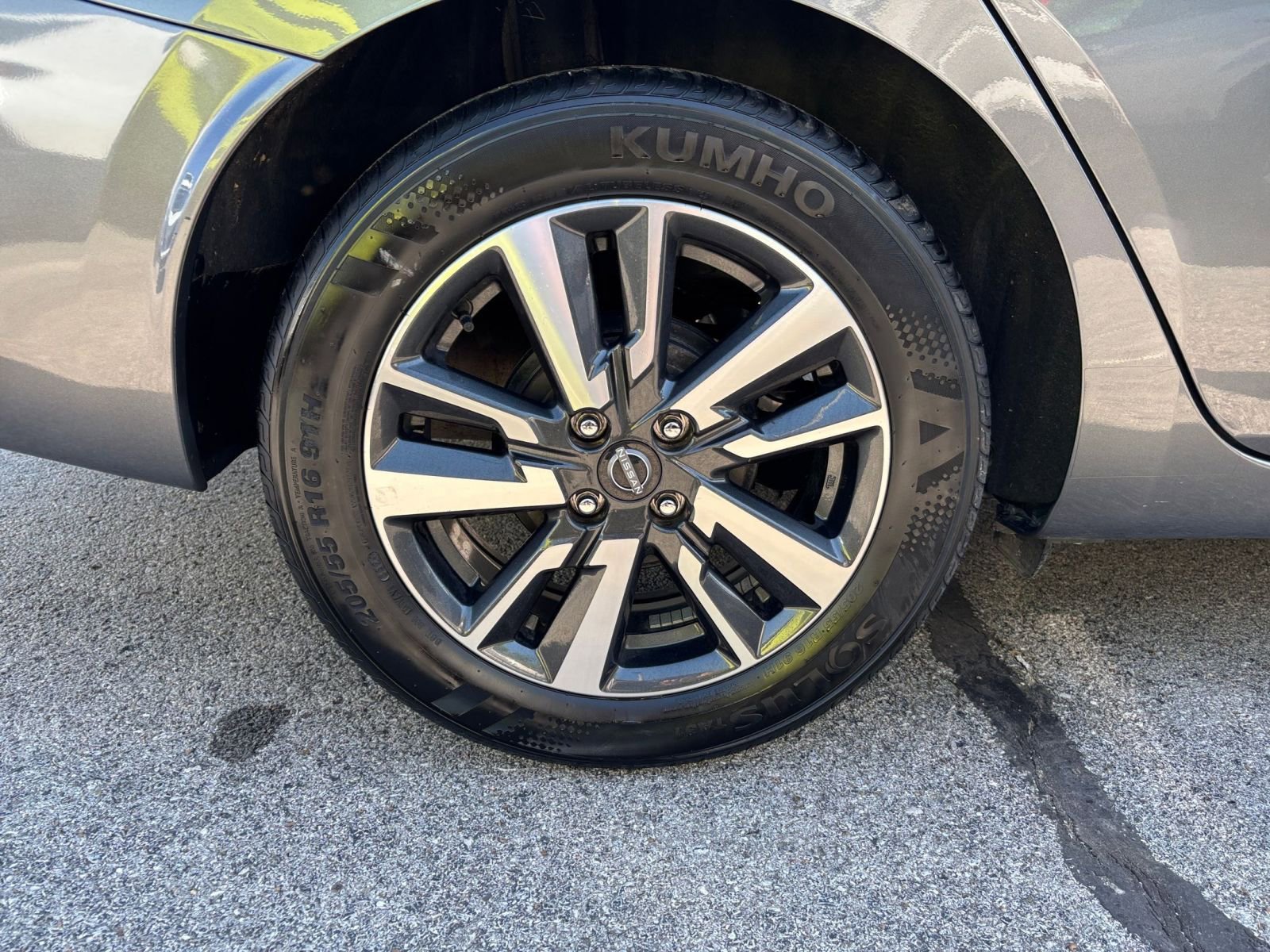 Thumbnail: 2025 Nissan Versa - 28