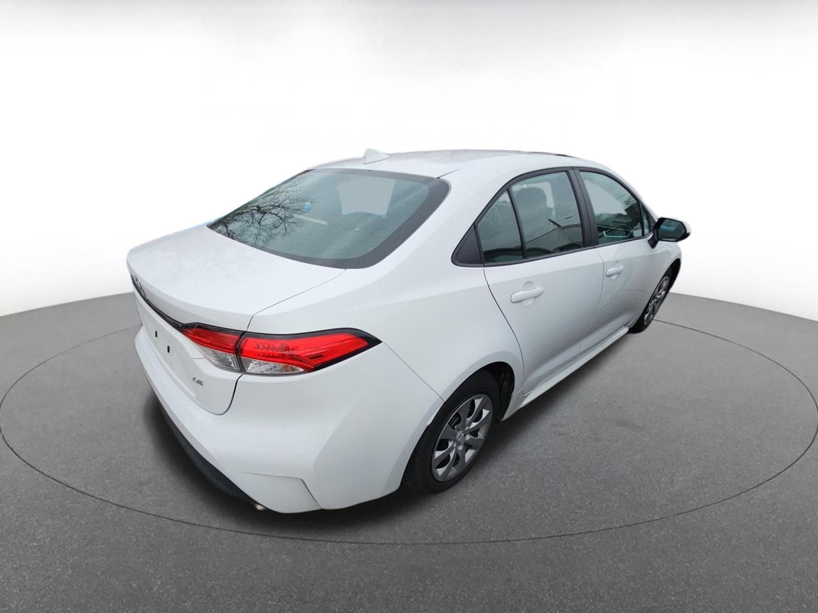 Thumbnail: 2025 Toyota Corolla - 6