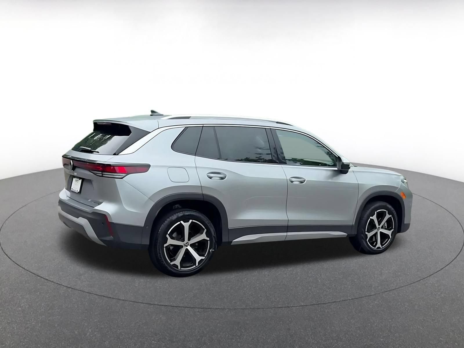 Thumbnail: 2026 Volkswagen Tiguan - 14