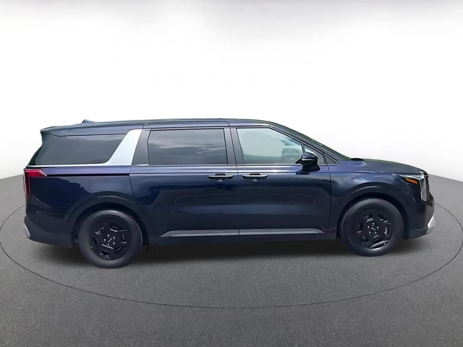 Thumbnail: 2026 Kia Carnival - 16