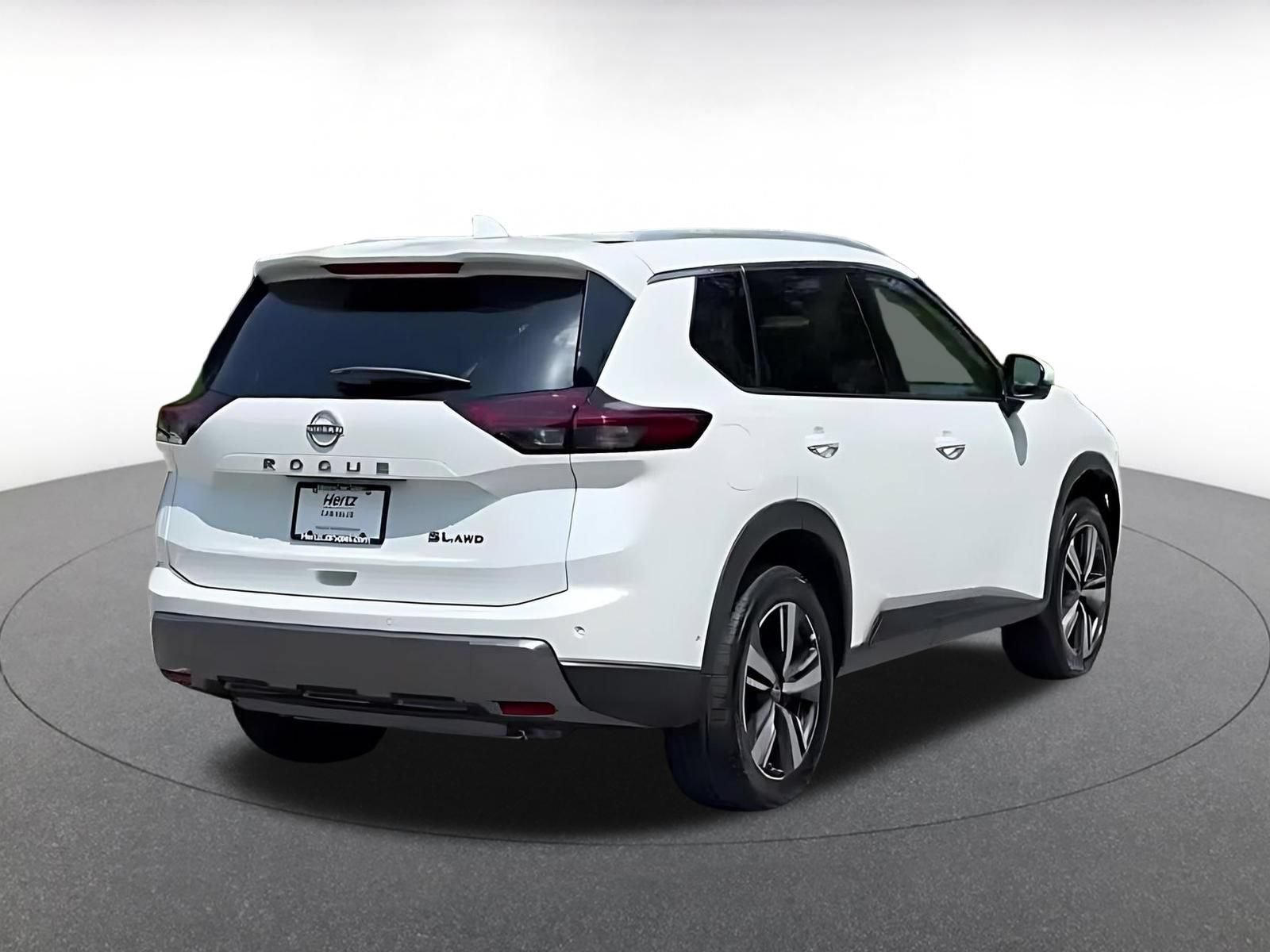 Thumbnail: 2026 Nissan Rogue - 14