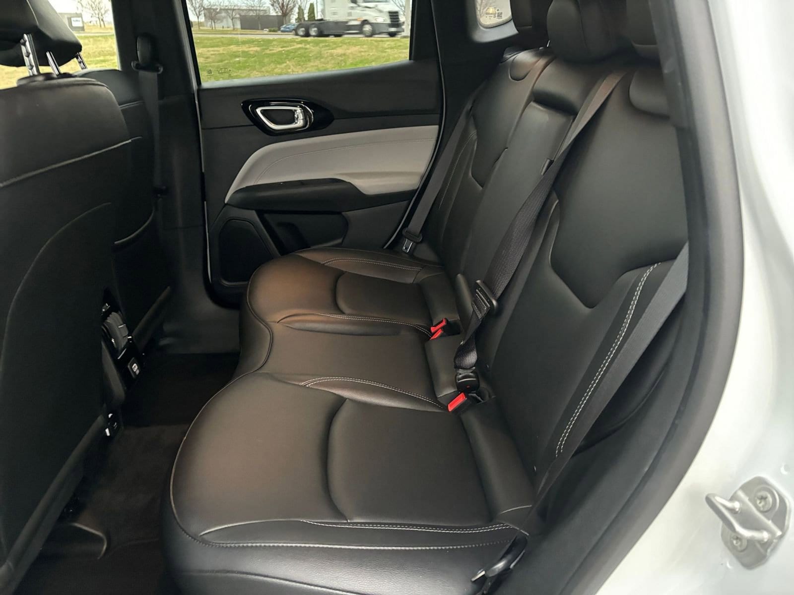 Thumbnail: 2025 Jeep Compass - 25