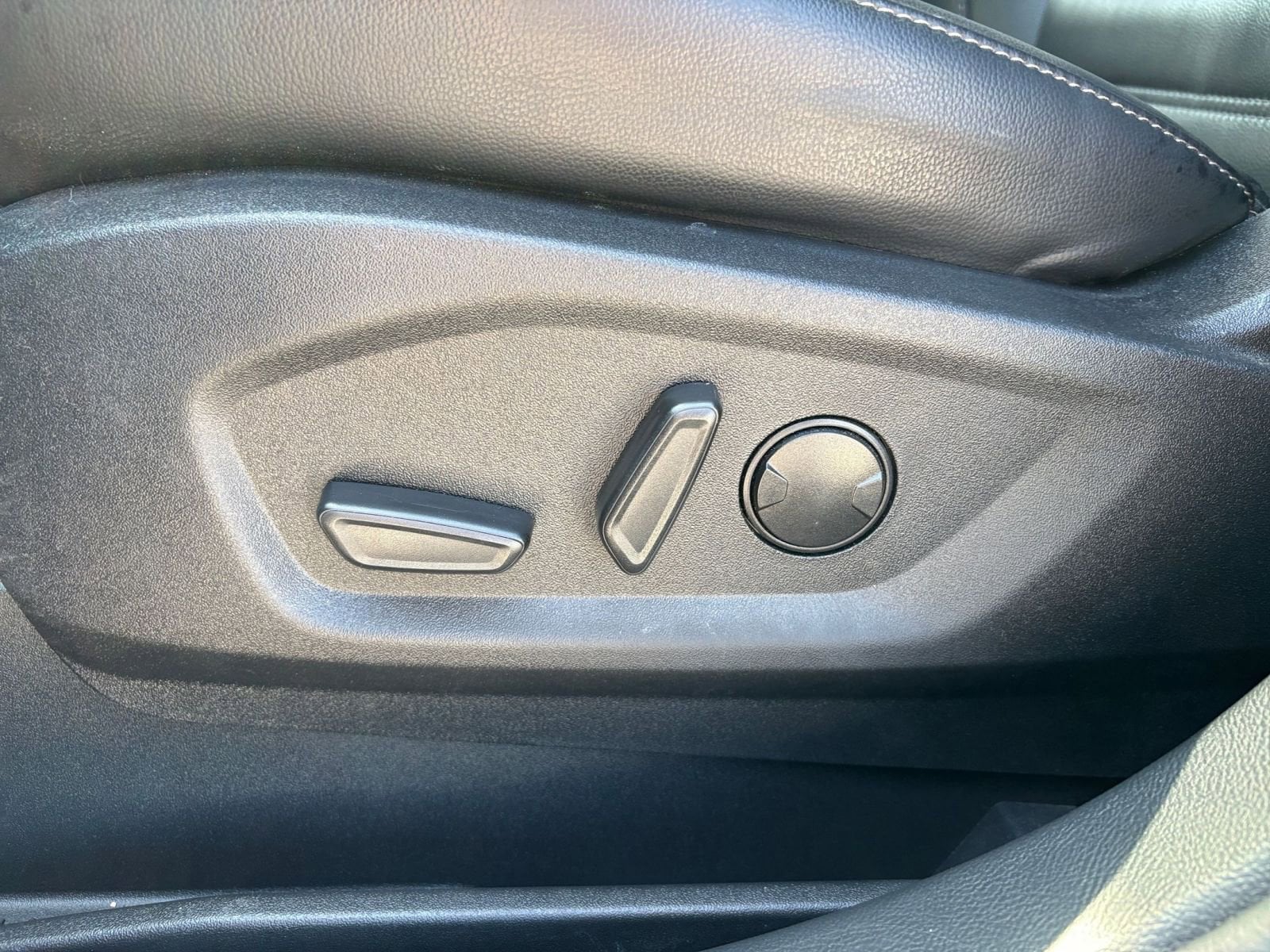 Thumbnail: 2024 Ford Edge - 23