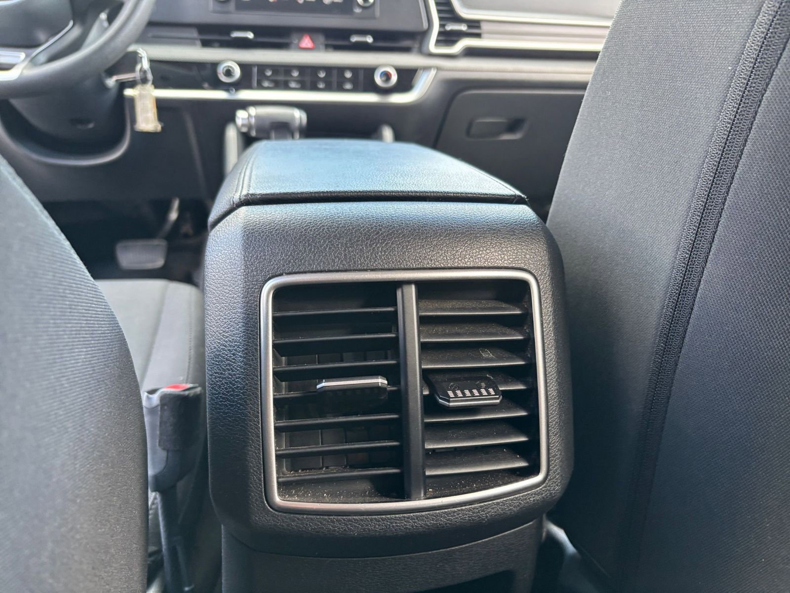 Thumbnail: 2025 Kia Sportage - 22