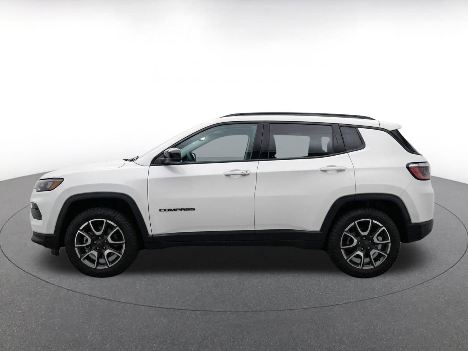 Thumbnail: 2025 Jeep Compass - 4