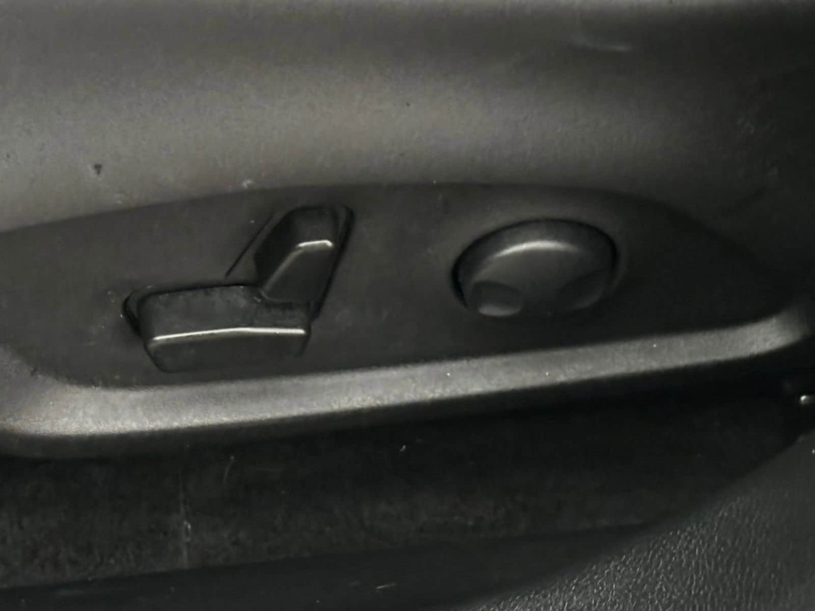 Thumbnail: 2025 Jeep Compass - 23