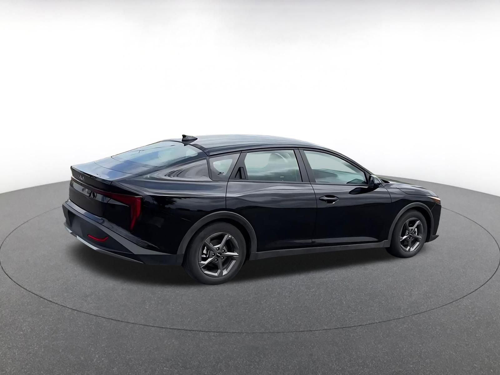 Thumbnail: 2025 Kia K4 - 15