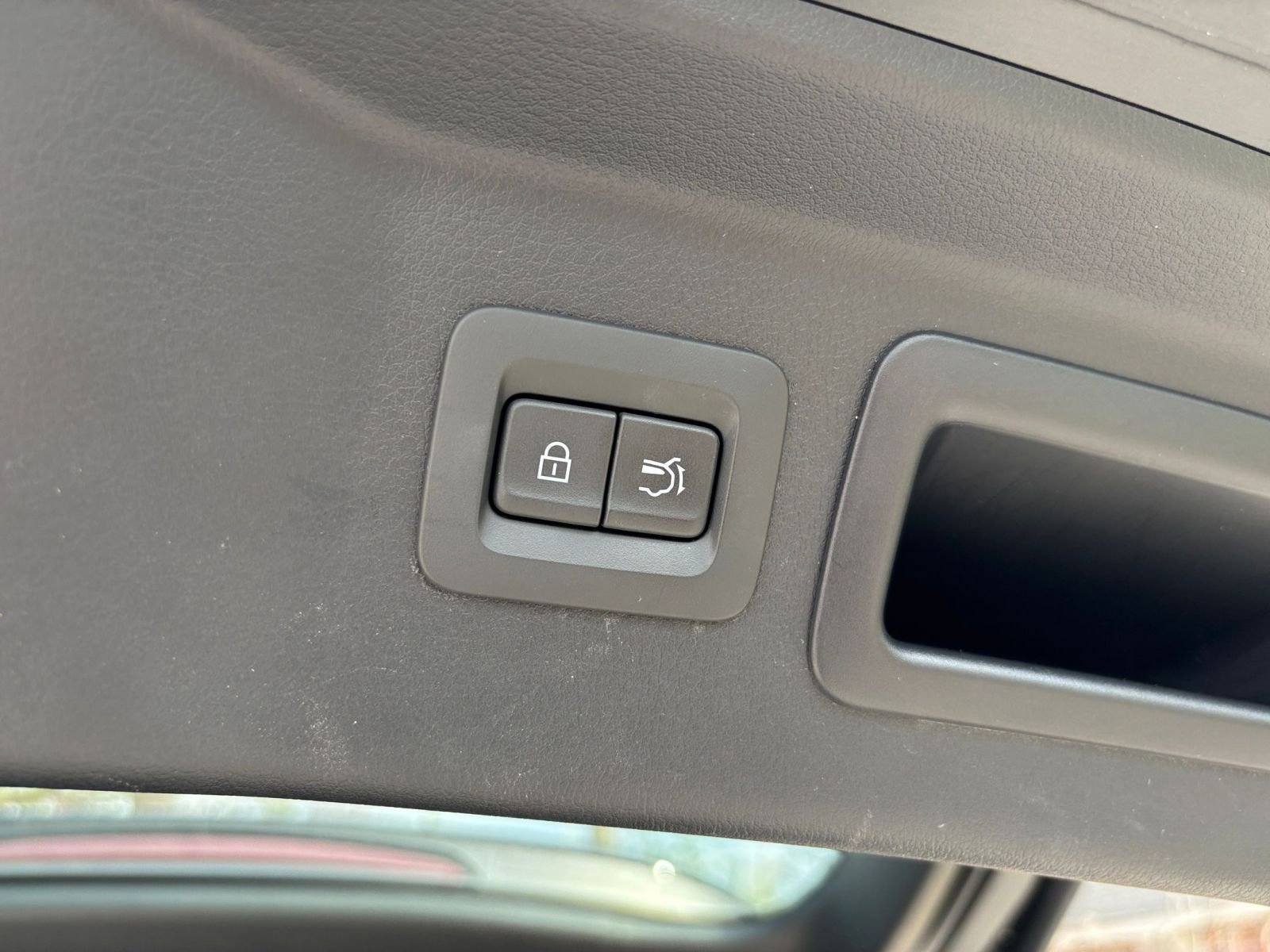 Thumbnail: 2025 Mazda CX-70 - 23