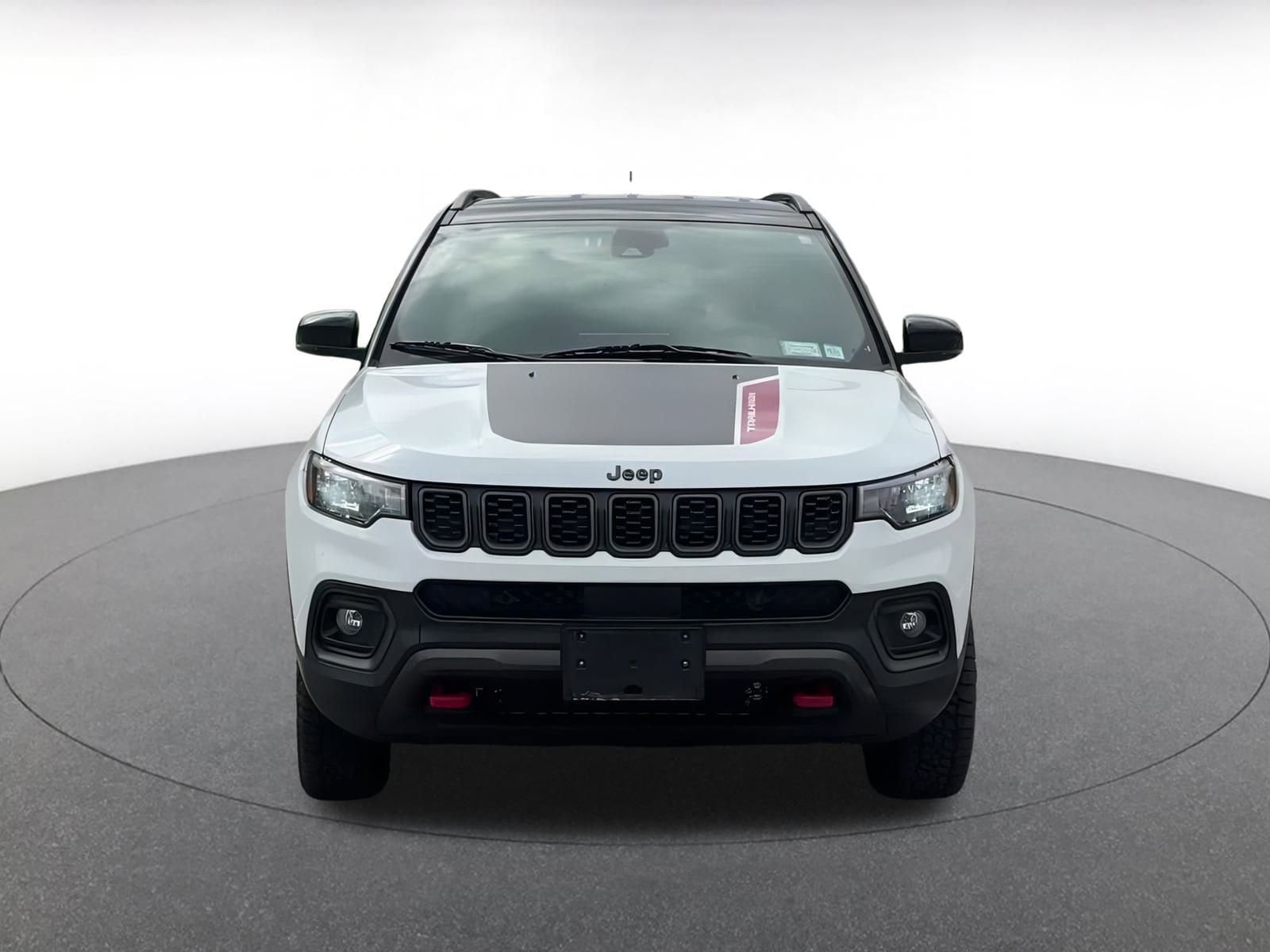 Thumbnail: 2025 Jeep Compass - 4
