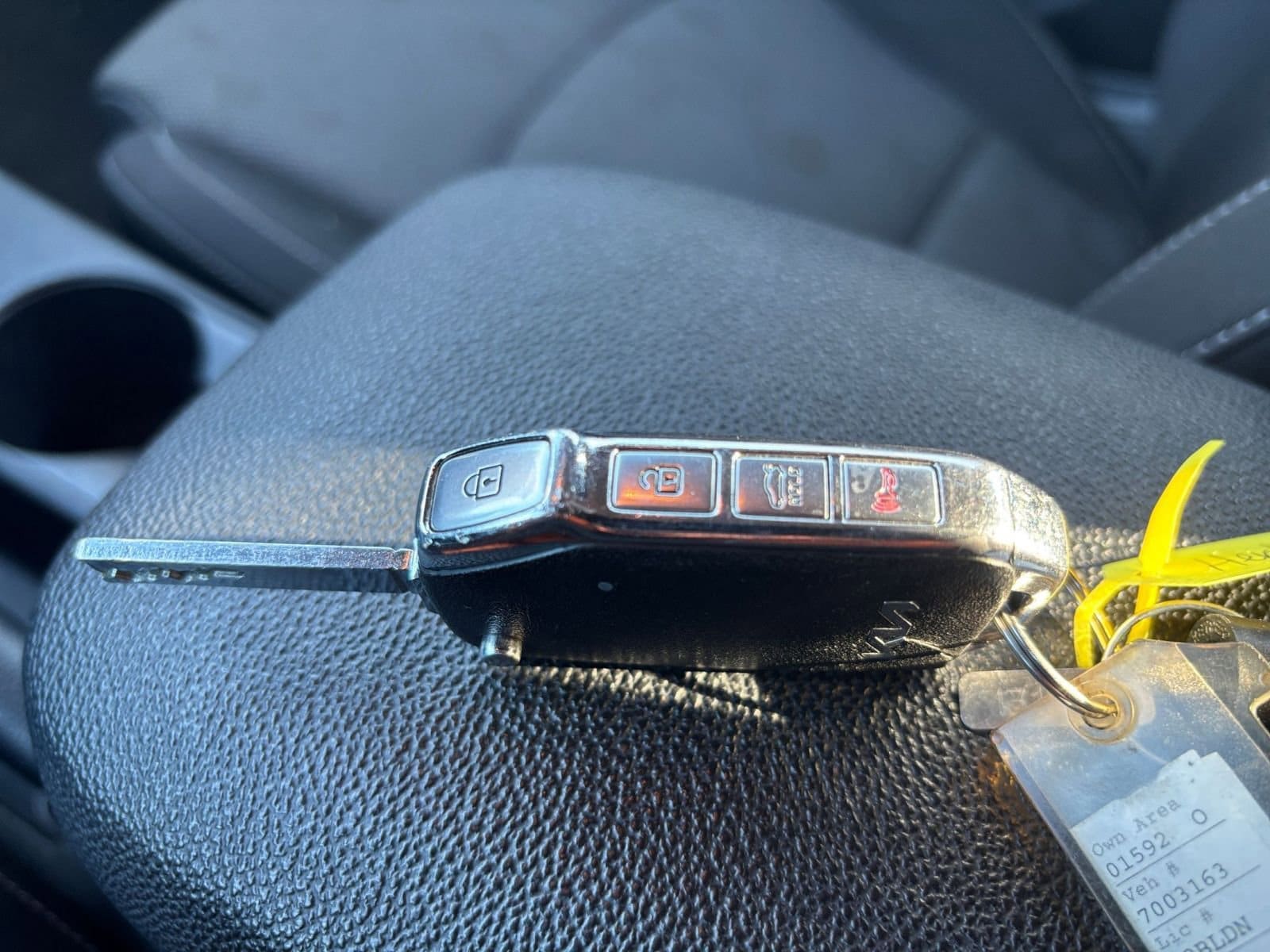 Thumbnail: 2024 Kia Forte - 21