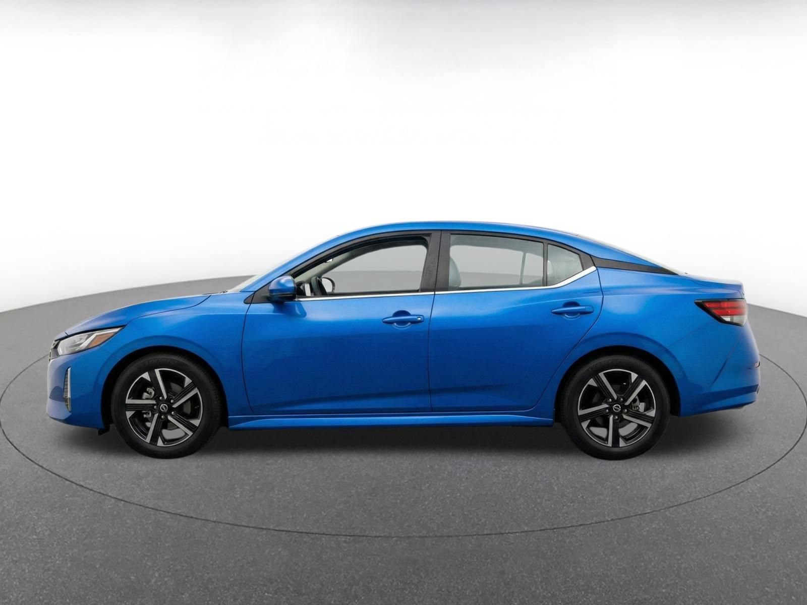 Thumbnail: 2025 Nissan Sentra - 3