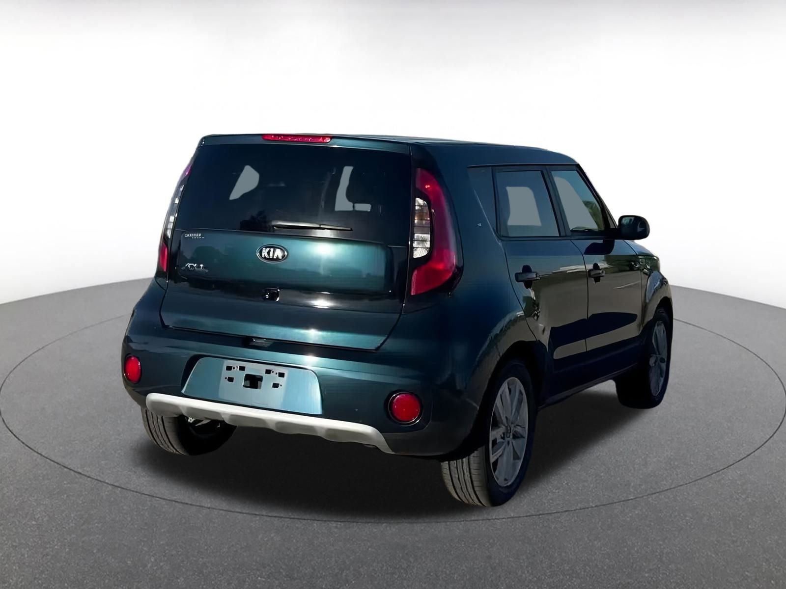 Thumbnail: 2017 Kia Soul - 14