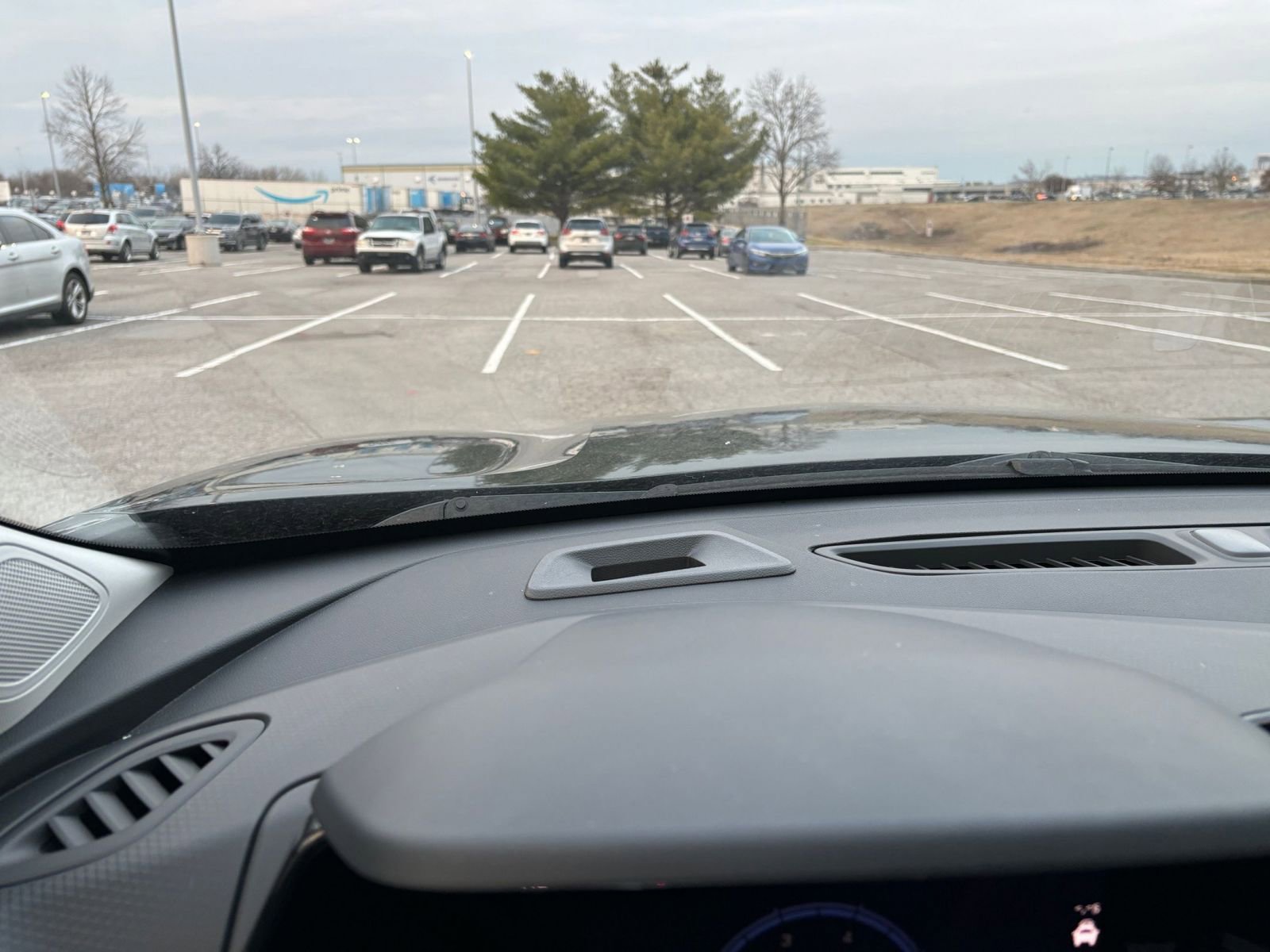 Thumbnail: 2025 Chevrolet Trax - 32