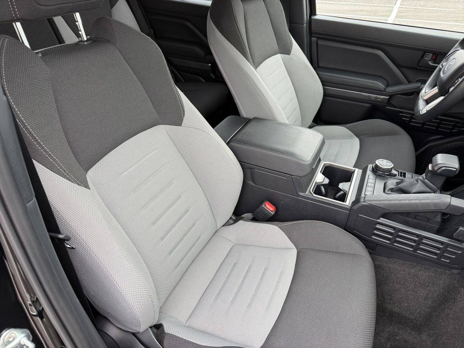 Thumbnail: 2025 Toyota 4Runner - 35