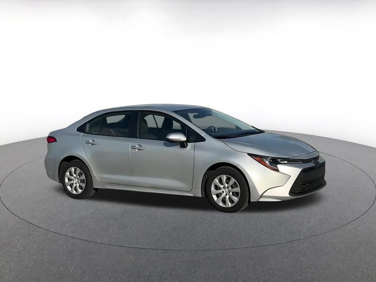 Thumbnail: 2023 Toyota Corolla - 2