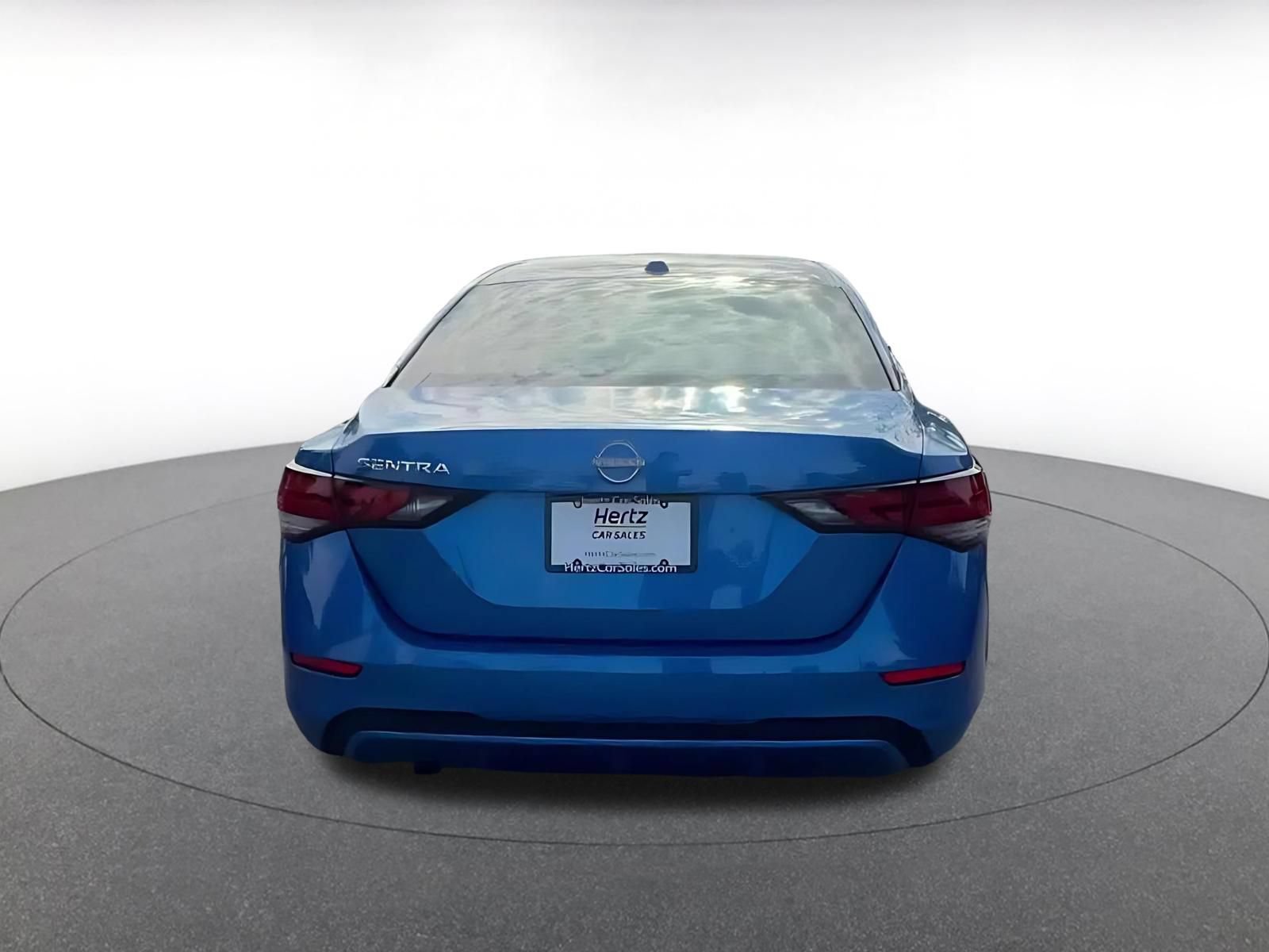 Thumbnail: 2025 Nissan Sentra - 12