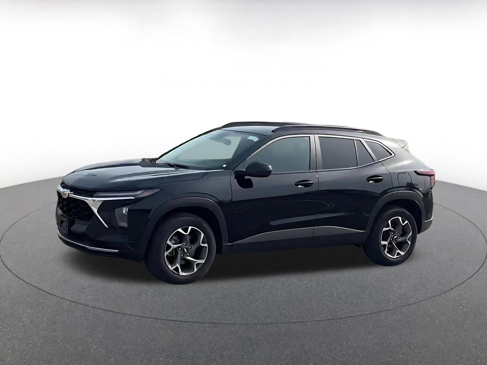 Thumbnail: 2025 Chevrolet Trax - 8