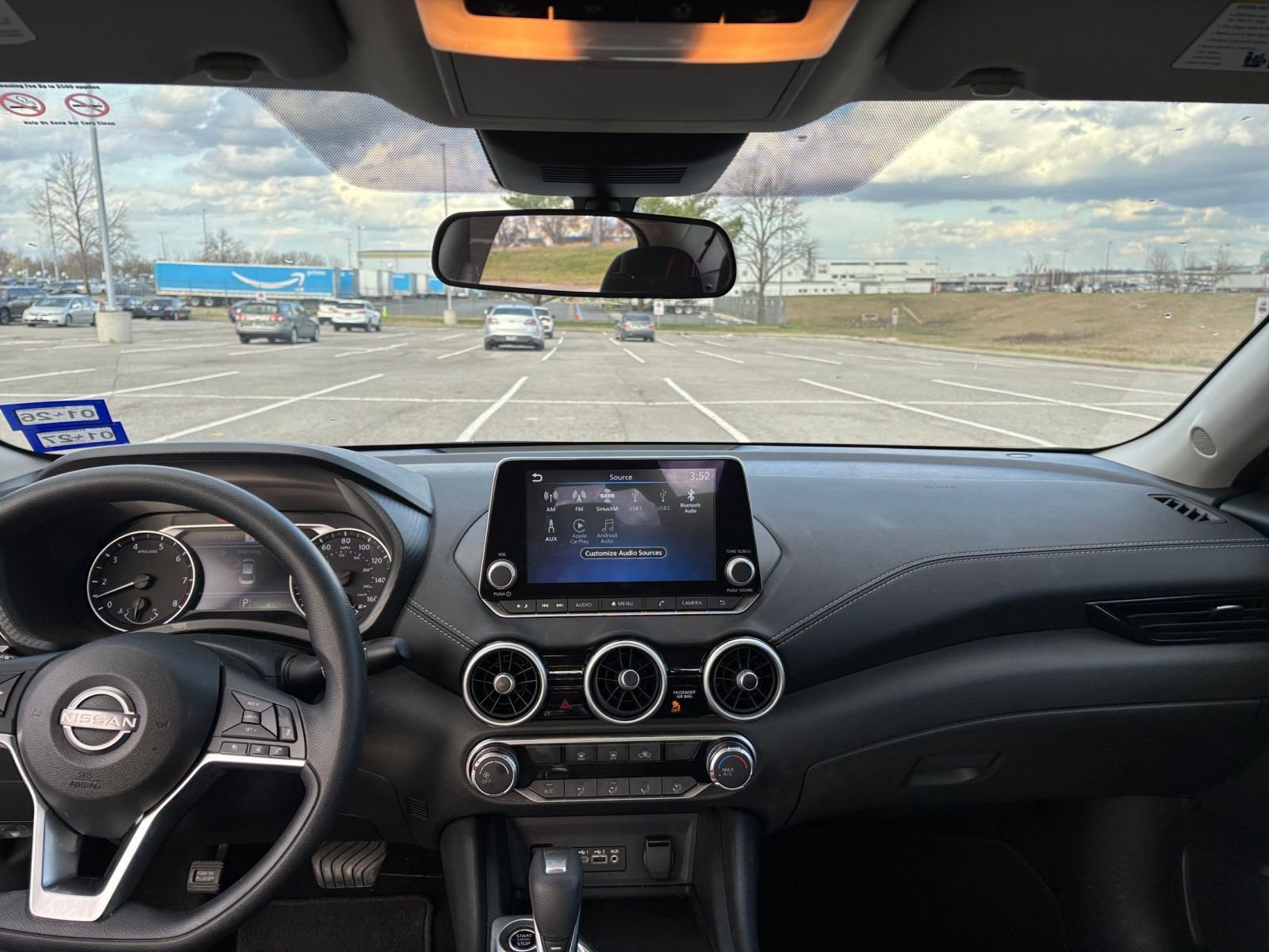 Thumbnail: 2025 Nissan Sentra - 31