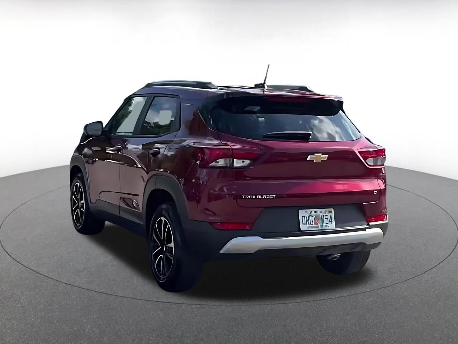 Thumbnail: 2025 Chevrolet TrailBlazer - 11