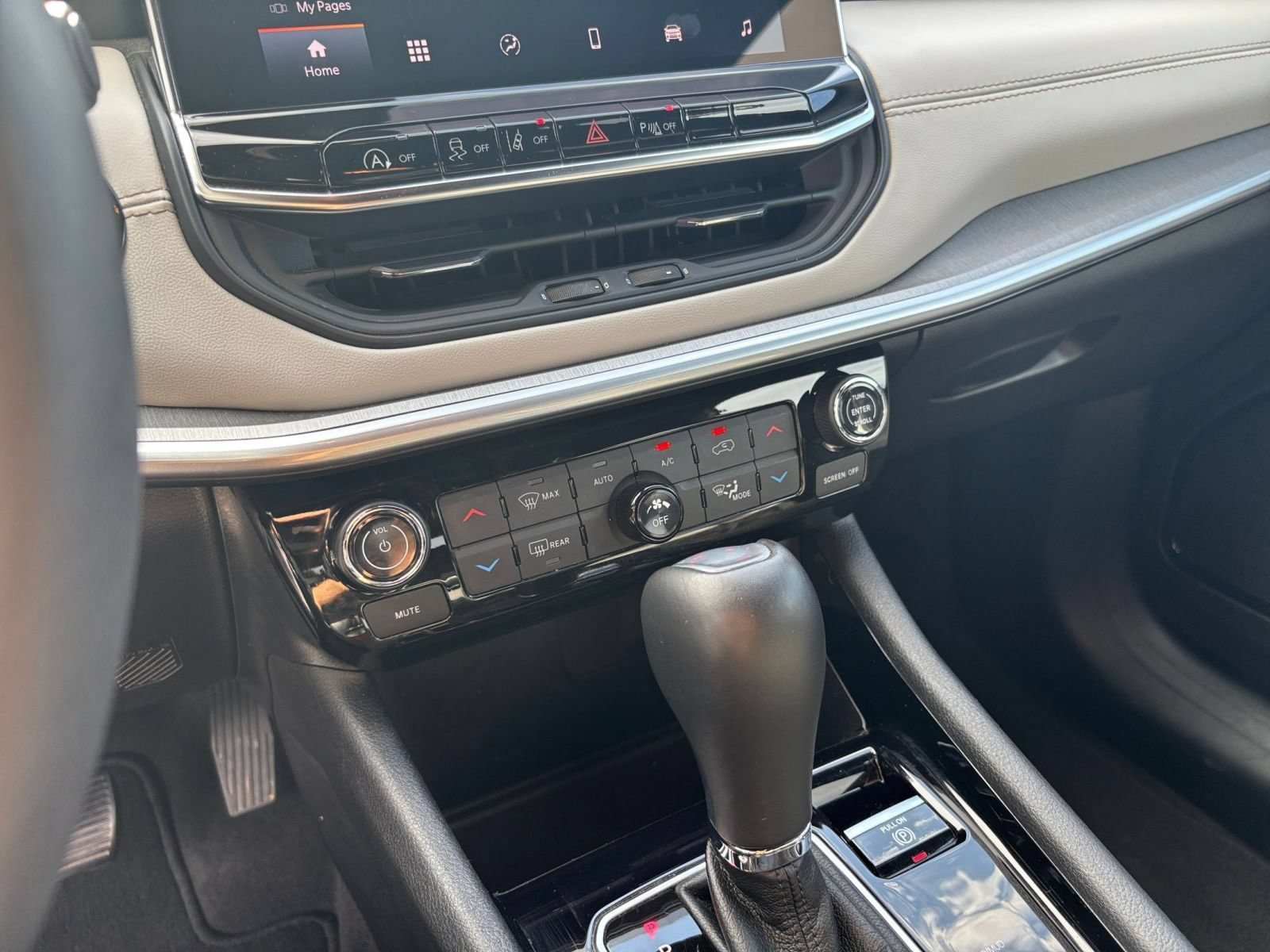 Thumbnail: 2025 Jeep Compass - 14