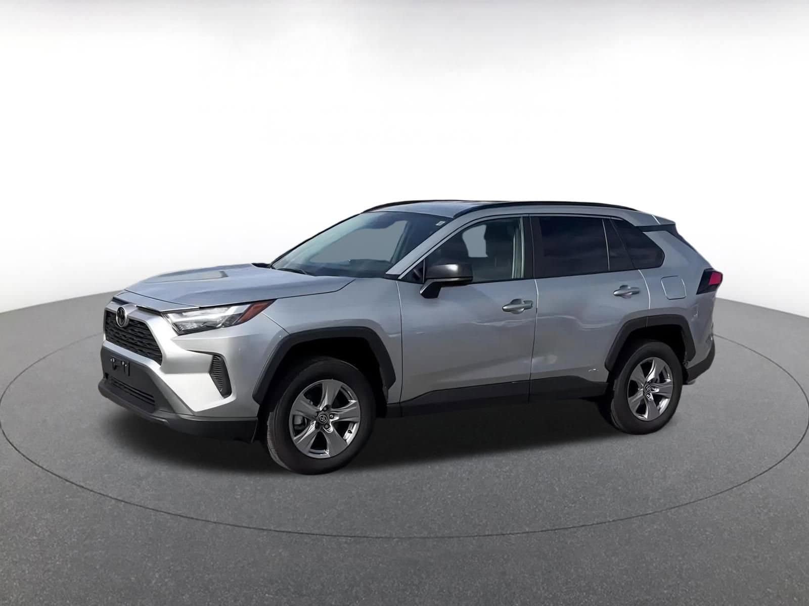 Thumbnail: 2025 Toyota RAV4 - 8